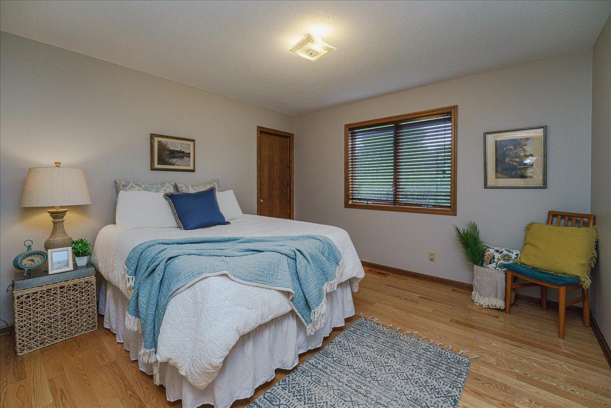 View of Residential at 1060 Dennis Street, Maplewood MN 55119, Maplewood (15 of 38) - Mike Wilen | Minnesota Team Real Estate
