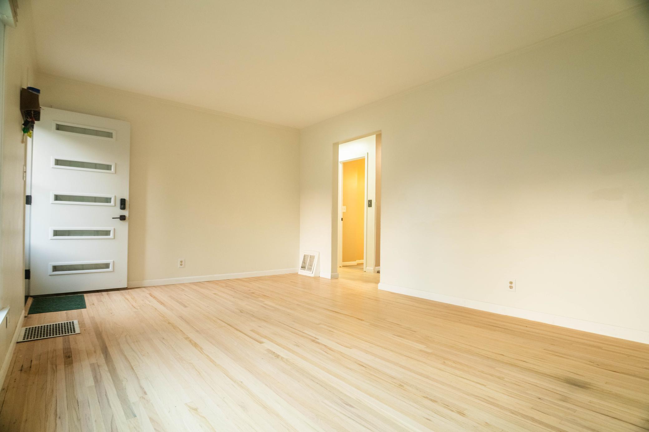 View of Residential at 6133 Thomas Avenue, Minneapolis MN 55410, Minneapolis (12 of 36) - Mike Wilen | Minnesota Team Real Estate