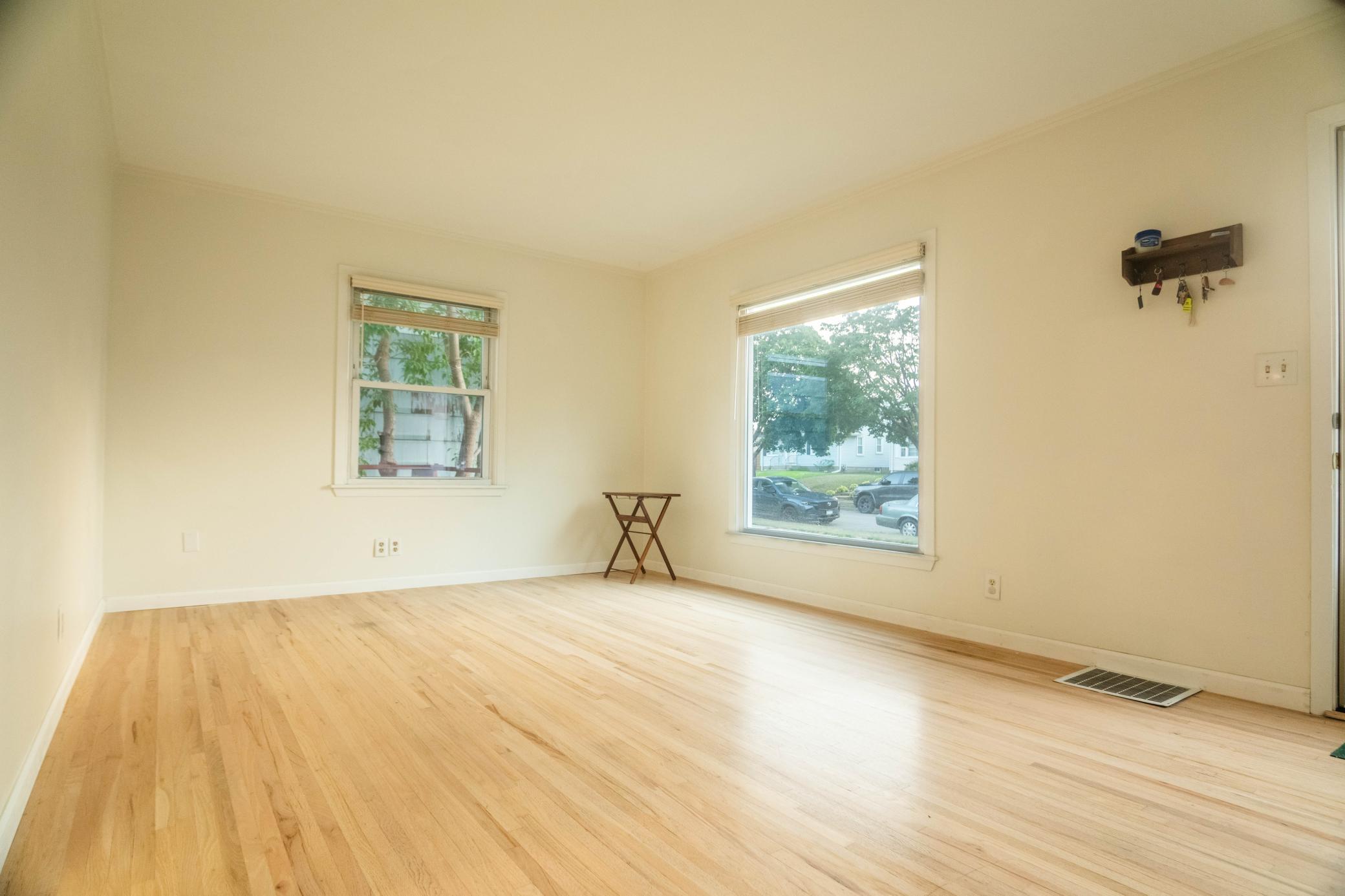 View of Residential at 6133 Thomas Avenue, Minneapolis MN 55410, Minneapolis (10 of 36) - Mike Wilen | Minnesota Team Real Estate