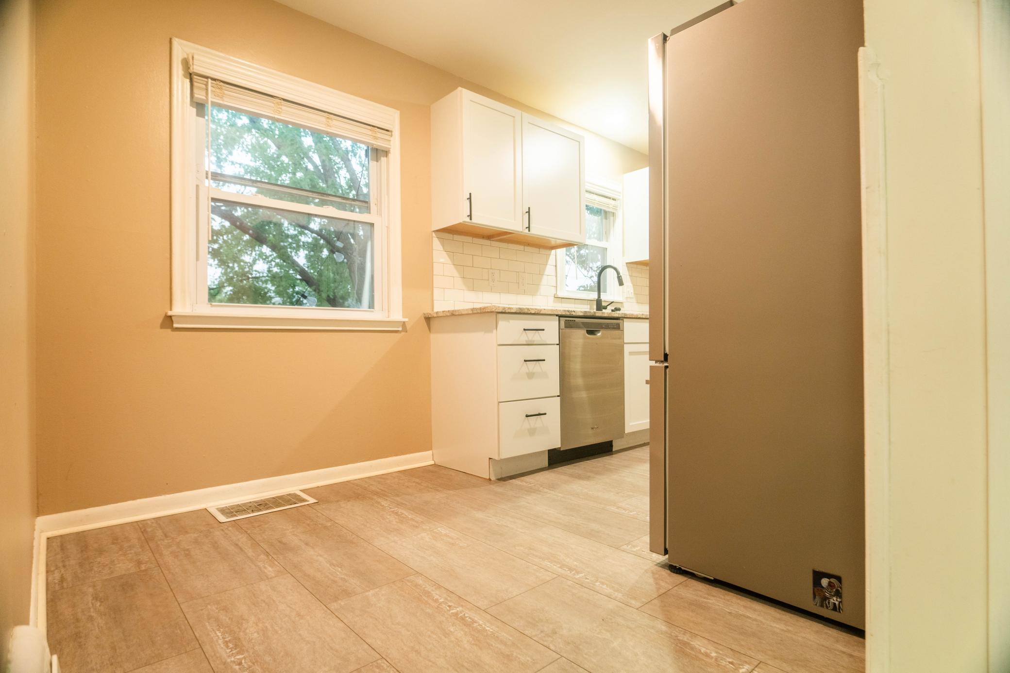 View of Residential at 6133 Thomas Avenue, Minneapolis MN 55410, Minneapolis (9 of 36) - Mike Wilen | Minnesota Team Real Estate