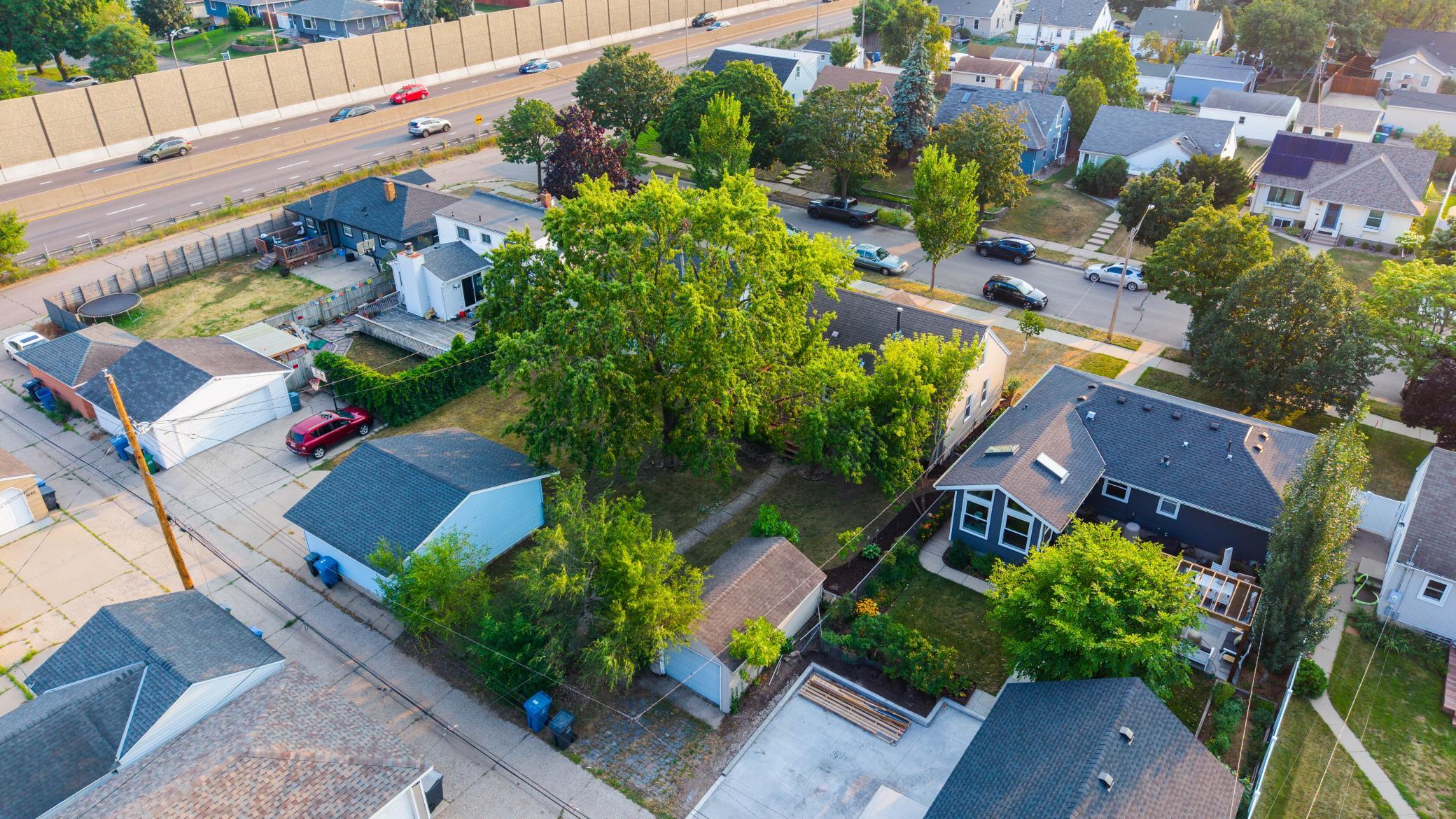 View of Residential at 6133 Thomas Avenue, Minneapolis MN 55410, Minneapolis (32 of 36) - Mike Wilen | Minnesota Team Real Estate