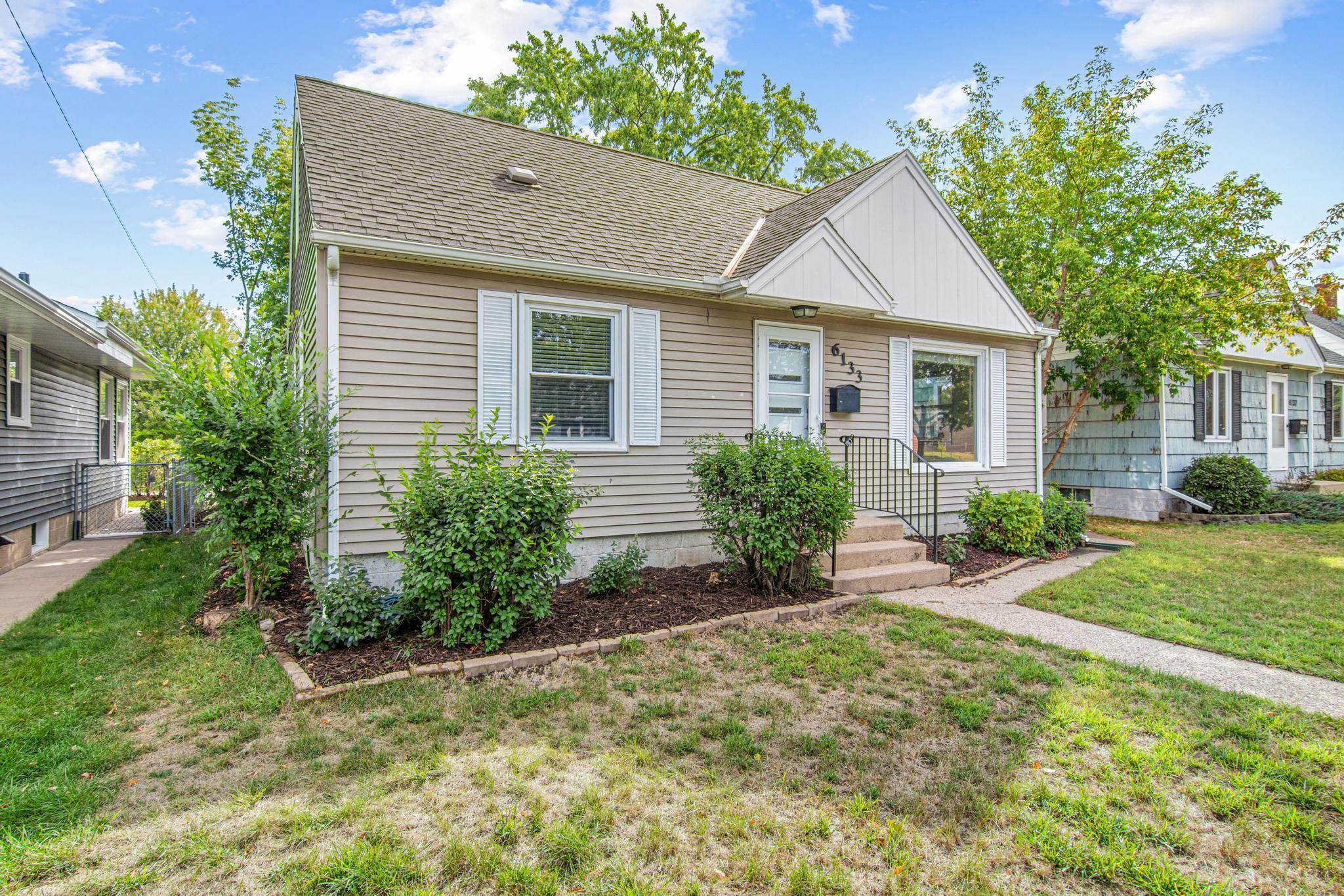 View of Residential at 6133 Thomas Avenue, Minneapolis MN 55410, Minneapolis (6 of 65) - Mike Wilen | Minnesota Team Real Estate