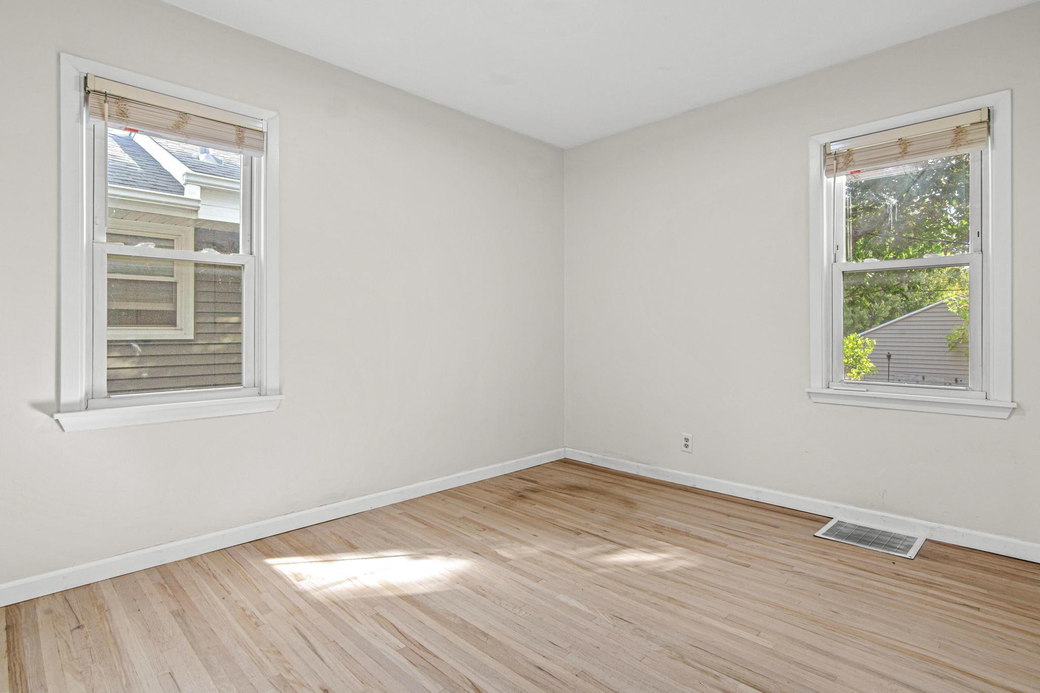 View of Residential at 6133 Thomas Avenue, Minneapolis MN 55410, Minneapolis (25 of 65) - Mike Wilen | Minnesota Team Real Estate