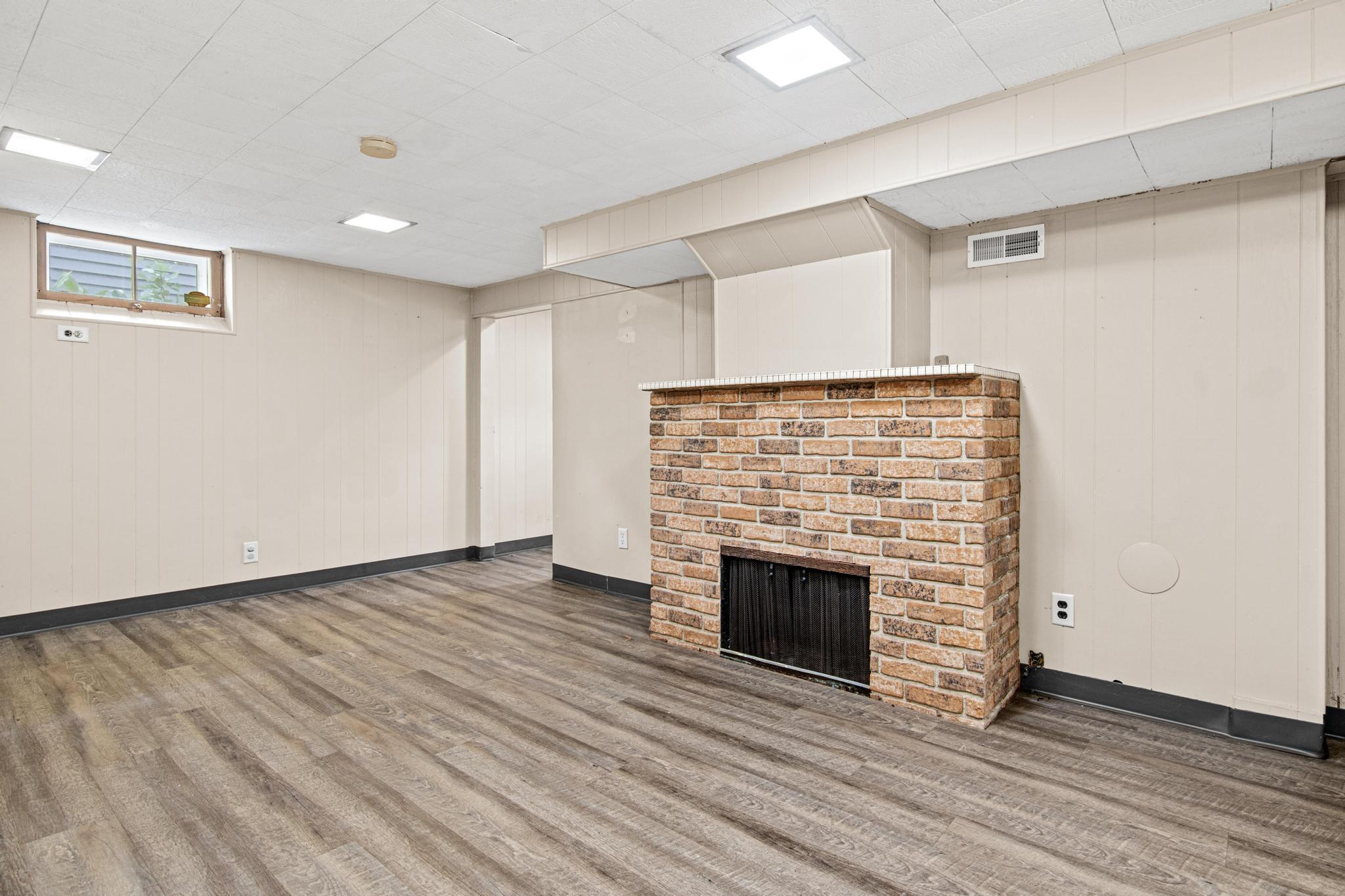 View of Residential at 6133 Thomas Avenue, Minneapolis MN 55410, Minneapolis (44 of 65) - Mike Wilen | Minnesota Team Real Estate