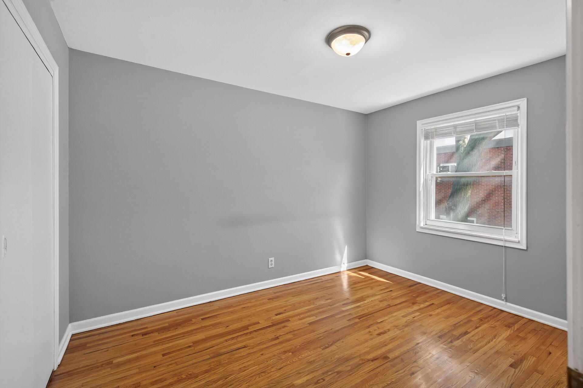 View of Residential at 994 Cleveland Avenue, Saint Paul MN 55116, Saint Paul (15 of 25) - Mike Wilen | Minnesota Team Real Estate