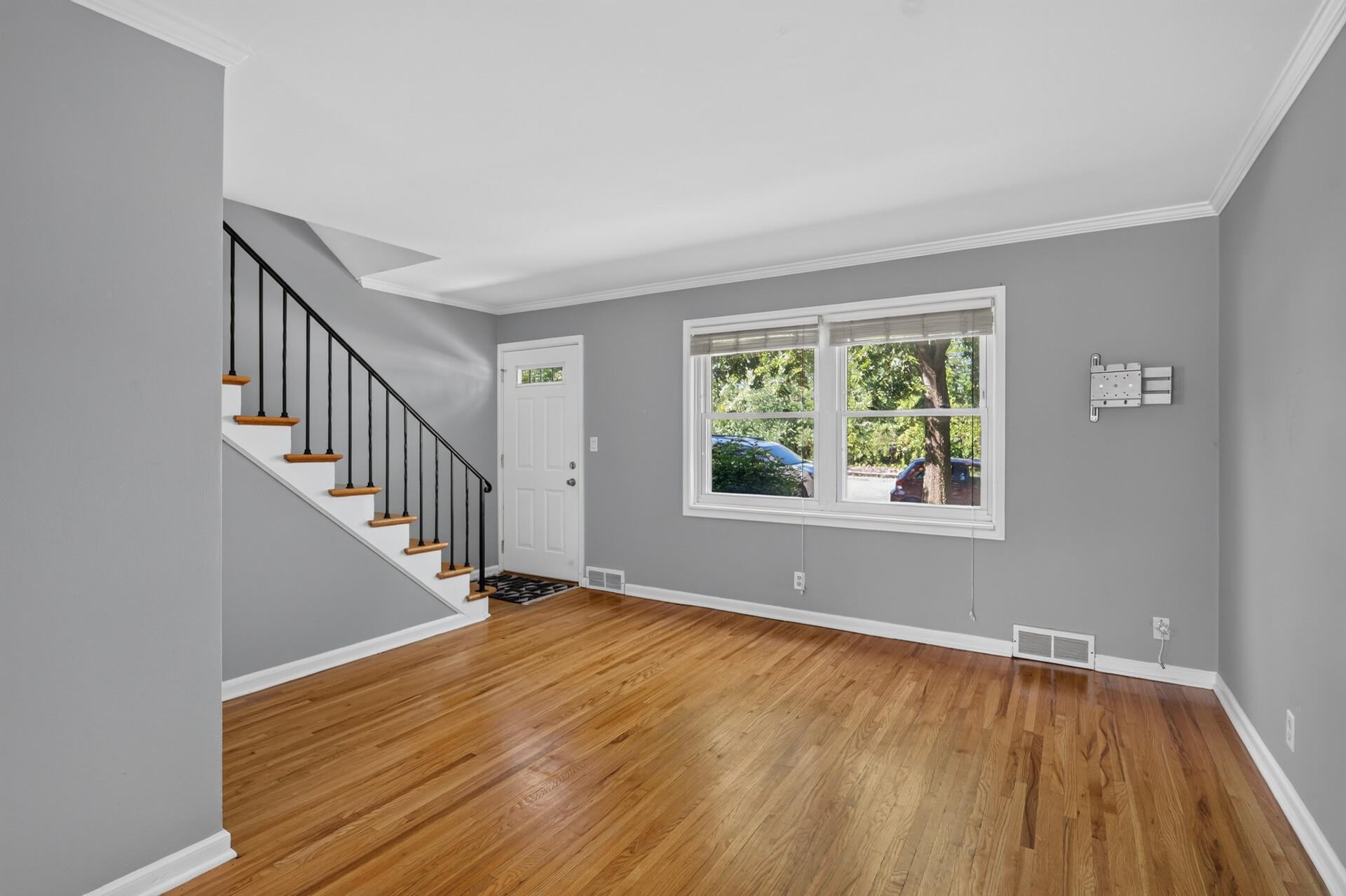 View of Residential at 994 Cleveland Avenue, Saint Paul MN 55116, Saint Paul (5 of 25) - Mike Wilen | Minnesota Team Real Estate