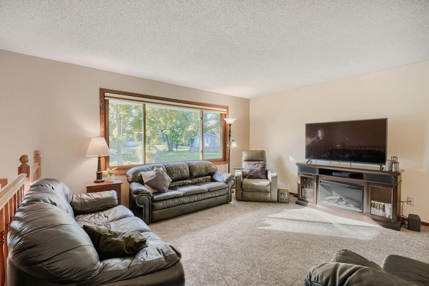 View of Residential at 16820 Honeysuckle Lane, Eden Prairie MN 55346, Eden Prairie (2 of 16) - Mike Wilen | Minnesota Team Real Estate