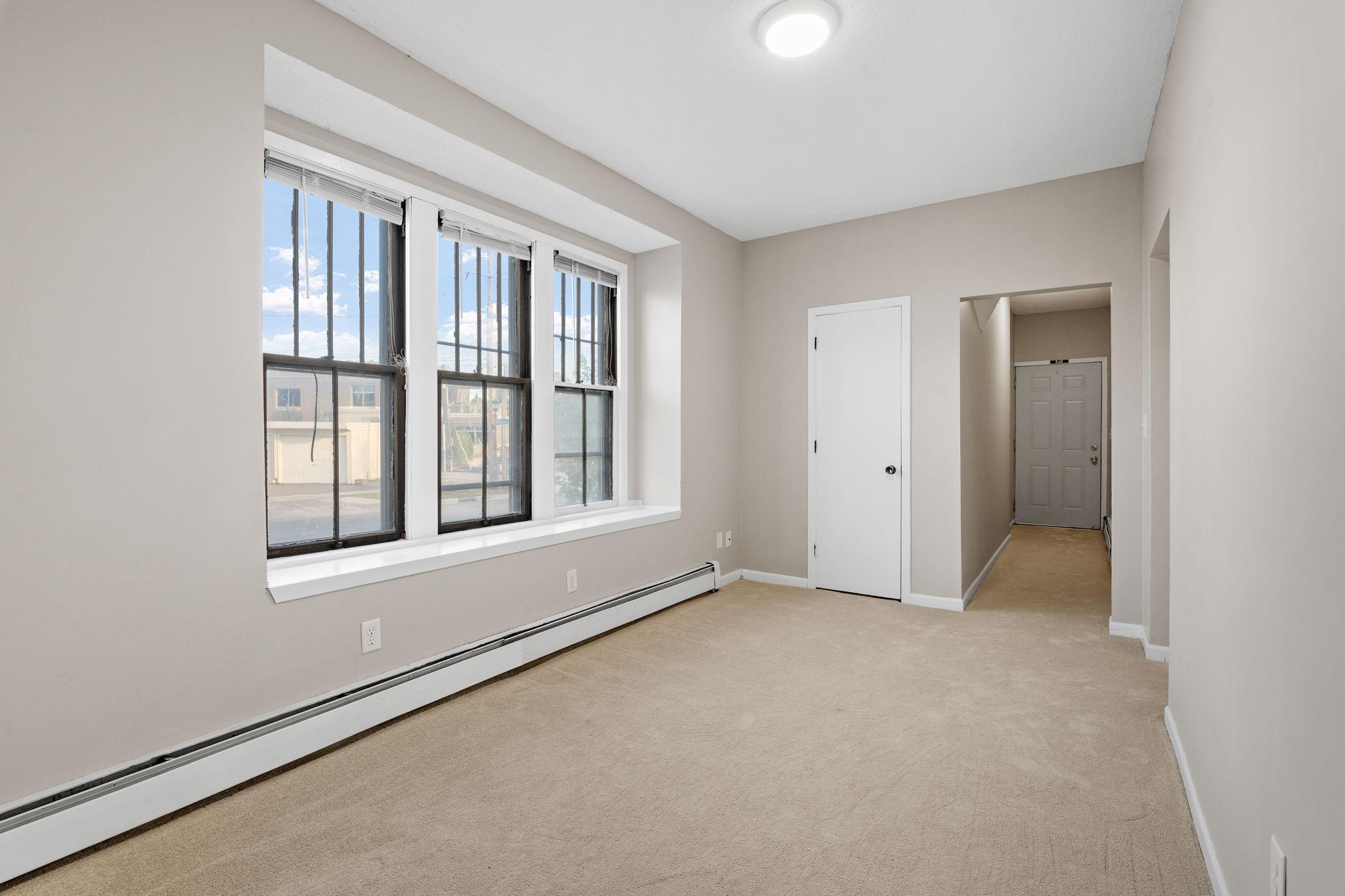 View of Residential Income at 787 Watson Avenue, Saint Paul MN 55102, Saint Paul (12 of 25) - Mike Wilen | Minnesota Team Real Estate