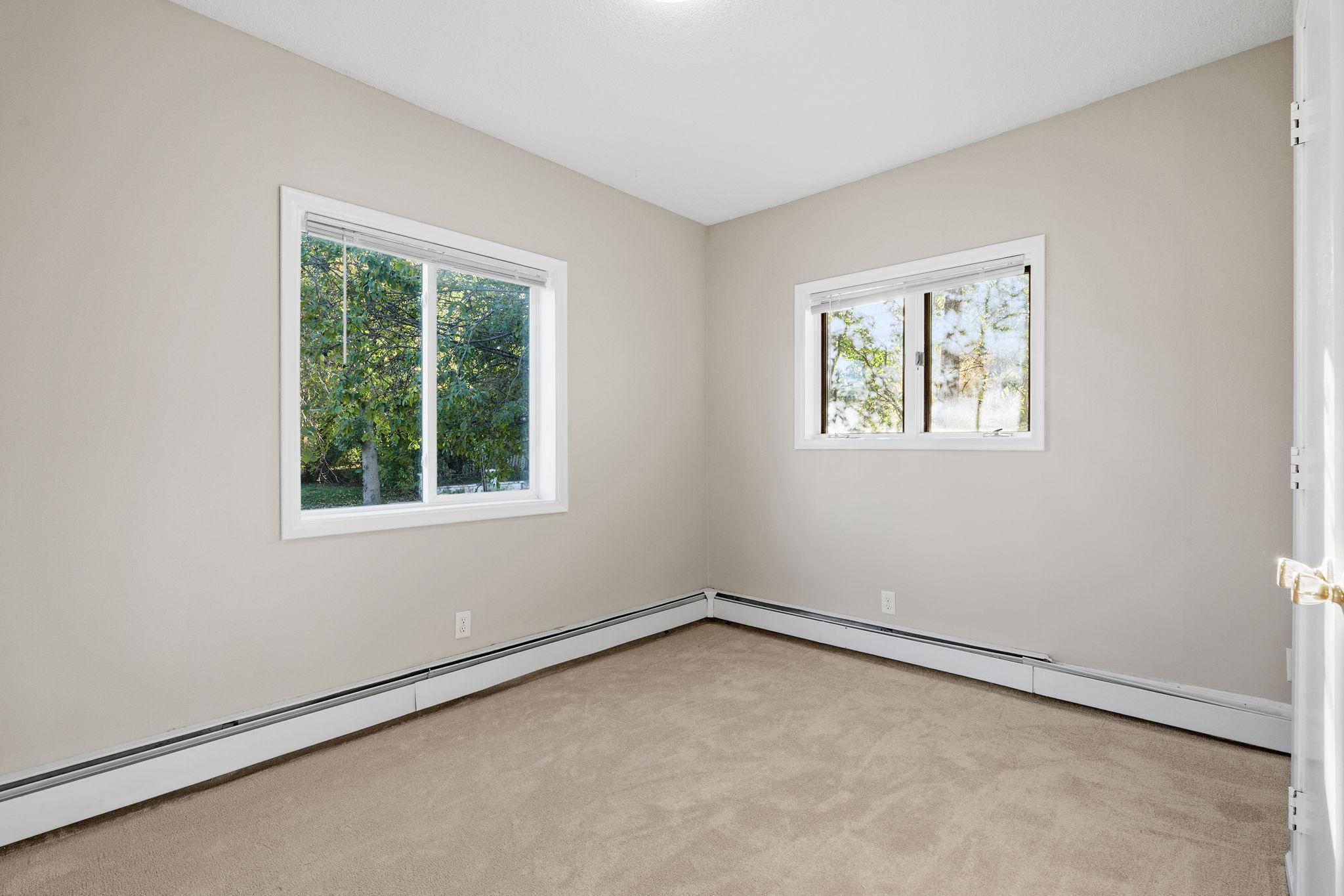 View of Residential Income at 787 Watson Avenue, Saint Paul MN 55102, Saint Paul (8 of 25) - Mike Wilen | Minnesota Team Real Estate