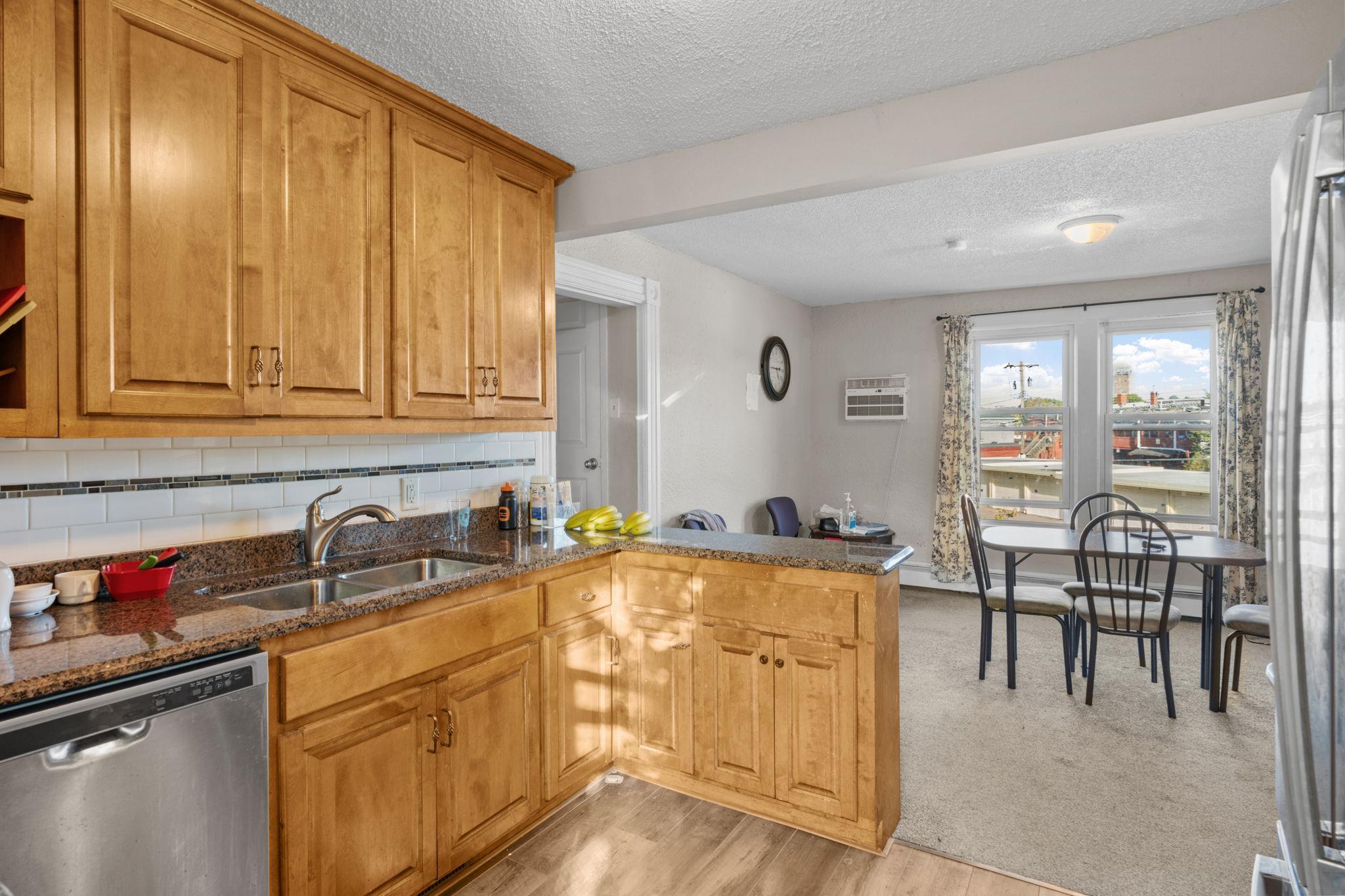 View of Residential Income at 787 Watson Avenue, Saint Paul MN 55102, Saint Paul (19 of 25) - Mike Wilen | Minnesota Team Real Estate