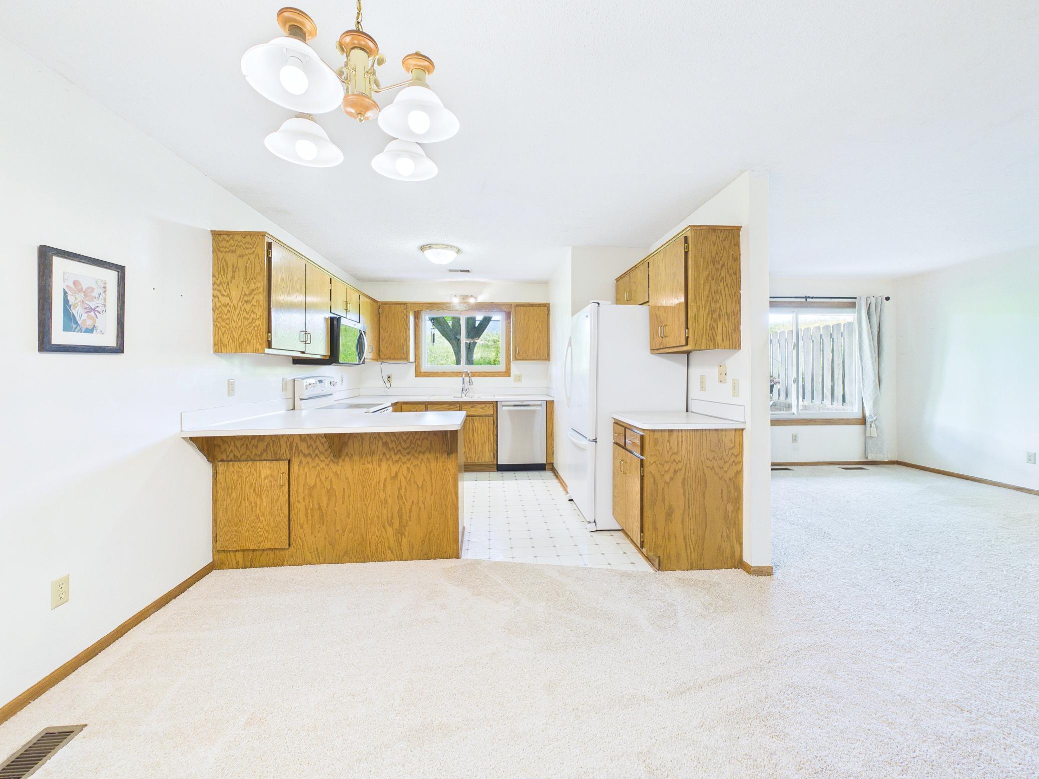 View of Residential at 7598 13th Street, Oakdale MN 55128, Oakdale (14 of 24) - Mike Wilen | Minnesota Team Real Estate