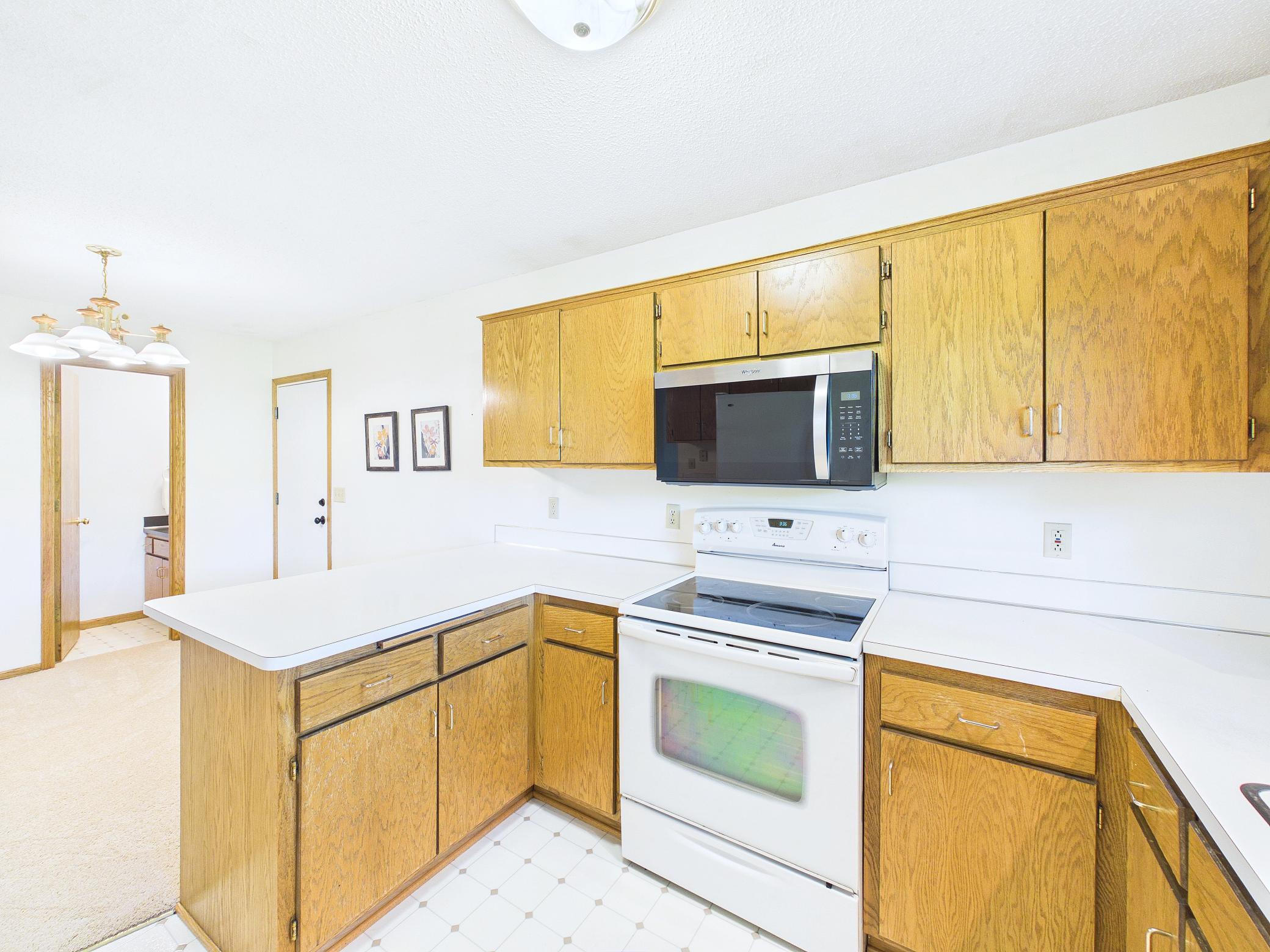 View of Residential at 7598 13th Street, Oakdale MN 55128, Oakdale (15 of 24) - Mike Wilen | Minnesota Team Real Estate