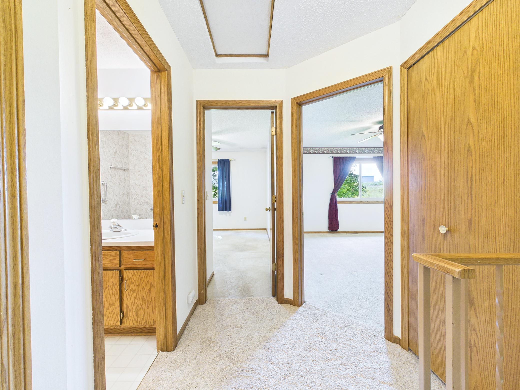View of Residential at 7598 13th Street, Oakdale MN 55128, Oakdale (11 of 24) - Mike Wilen | Minnesota Team Real Estate