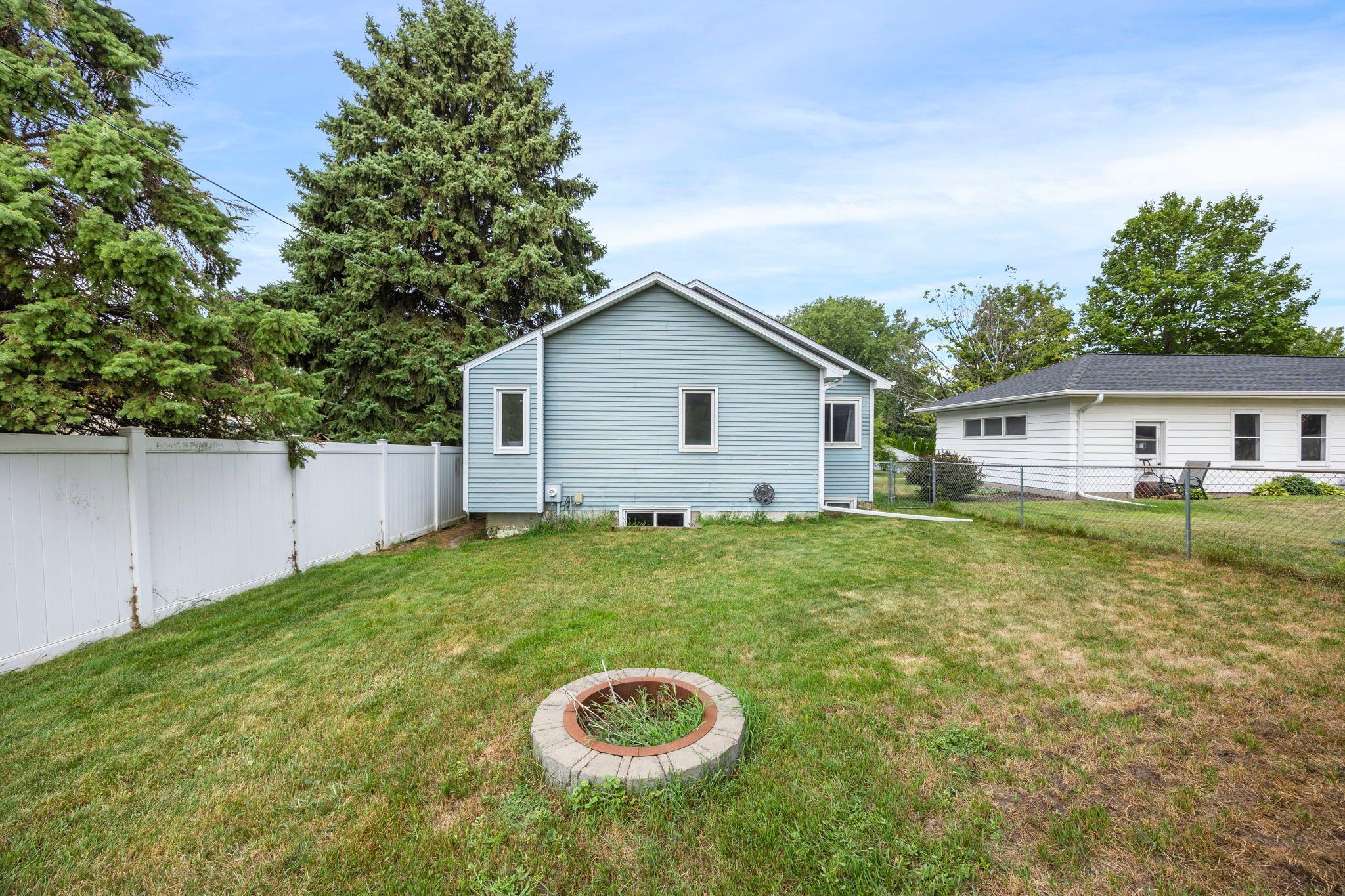 View of Residential at 737 6th Avenue, New Brighton MN 55112, New Brighton (90 of 116) - Mike Wilen | Minnesota Team Real Estate
