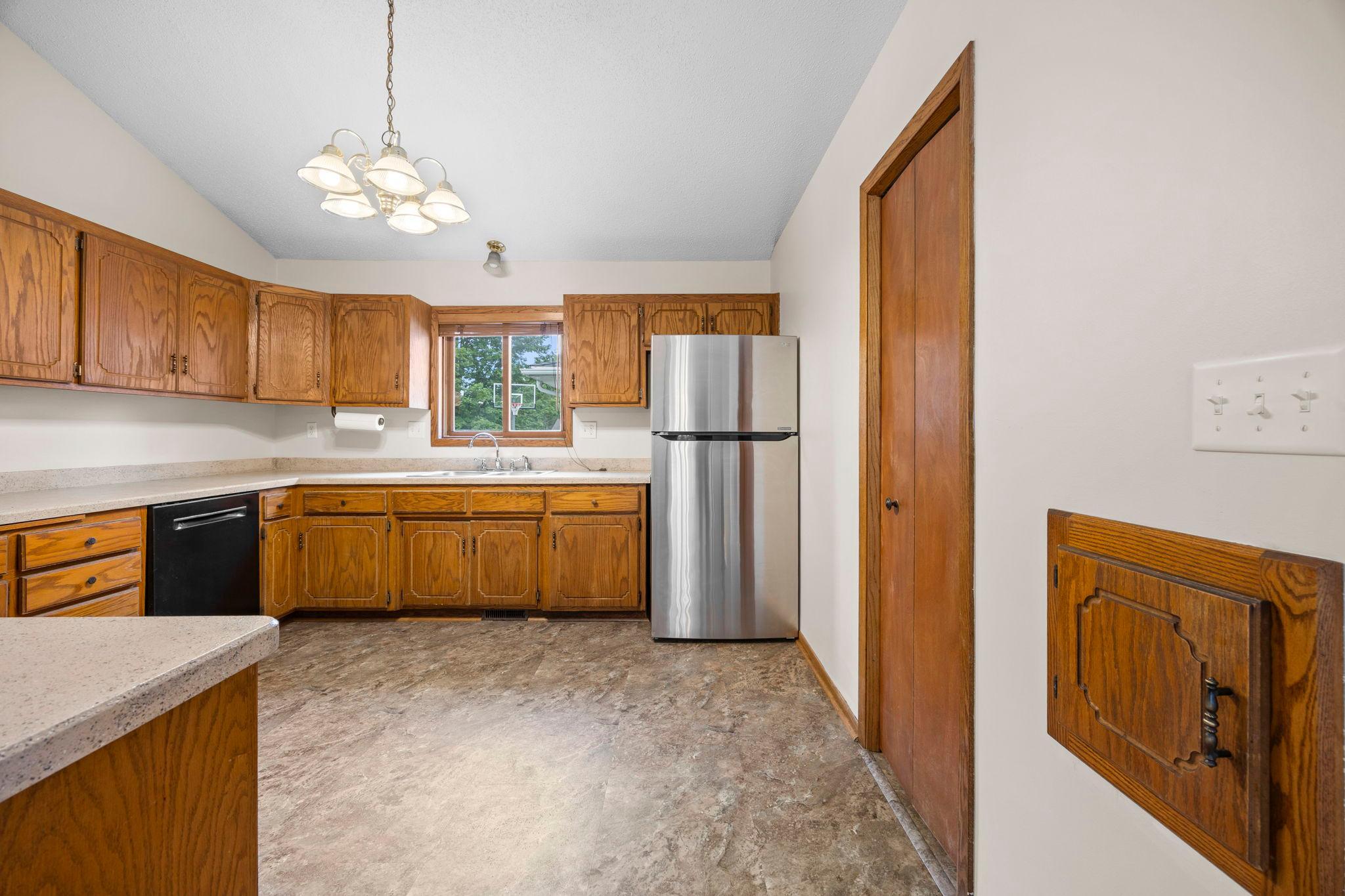View of Residential at 737 6th Avenue, New Brighton MN 55112, New Brighton (7 of 116) - Mike Wilen | Minnesota Team Real Estate