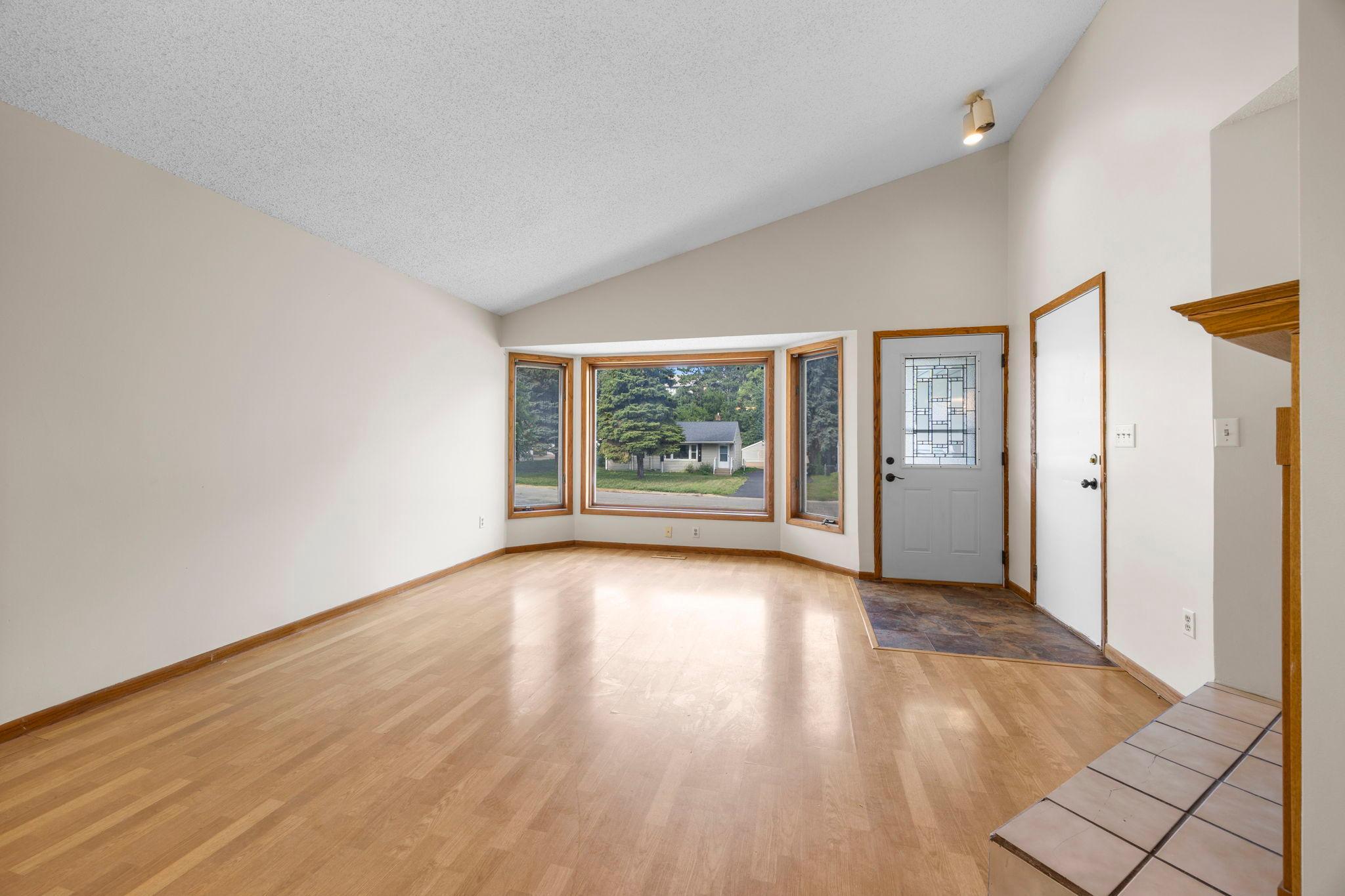 View of Residential at 737 6th Avenue, New Brighton MN 55112, New Brighton (43 of 116) - Mike Wilen | Minnesota Team Real Estate