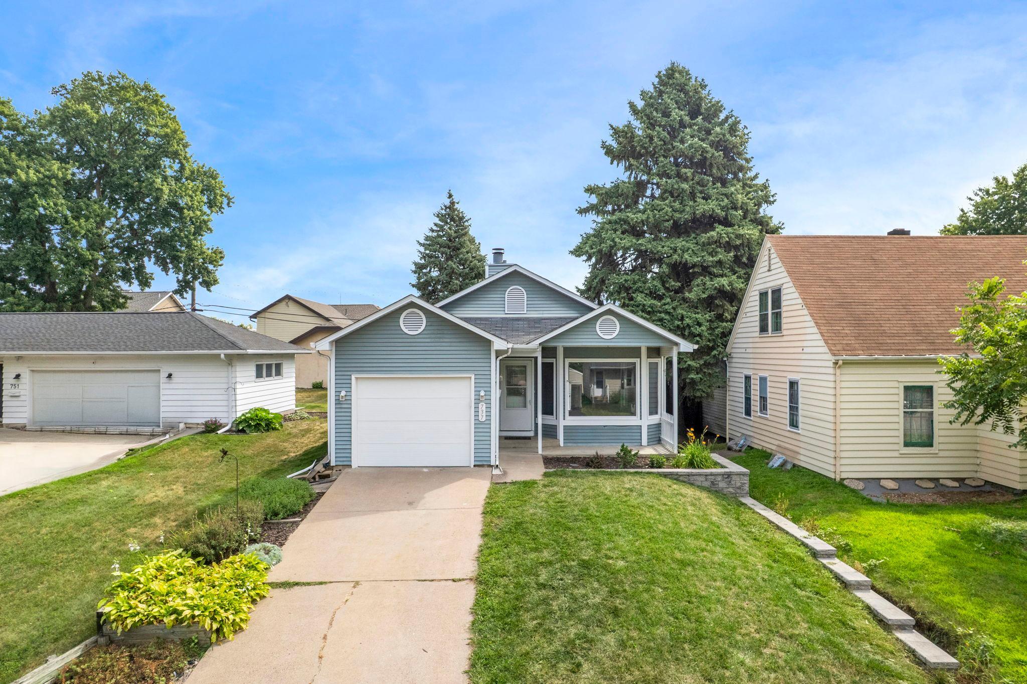 View of Residential at 737 6th Avenue, New Brighton MN 55112, New Brighton (18 of 116) - Mike Wilen | Minnesota Team Real Estate