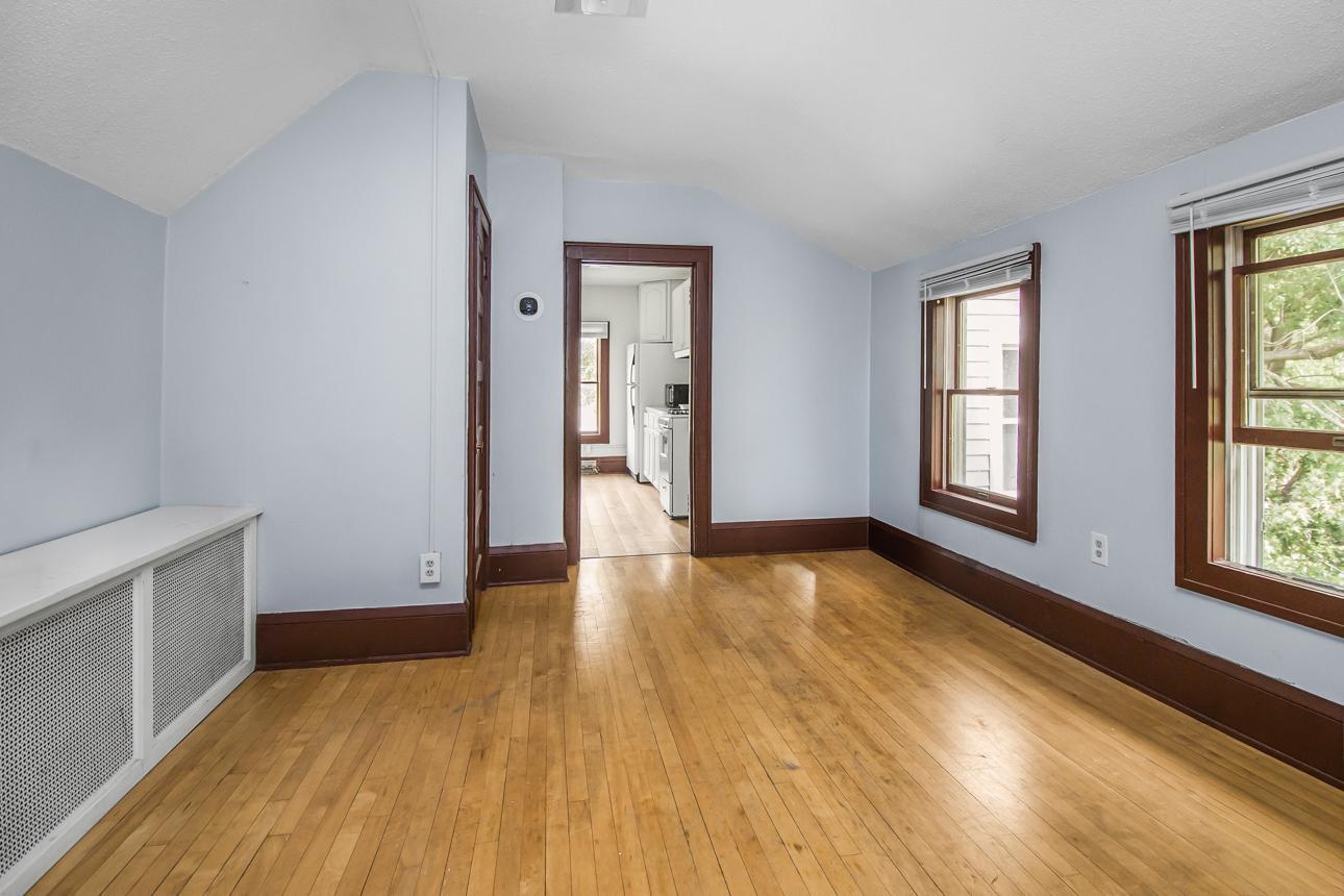 View of Residential Income at 823 Englewood Avenue, Saint Paul MN 55104, Saint Paul (4 of 32) - Mike Wilen | Minnesota Team Real Estate