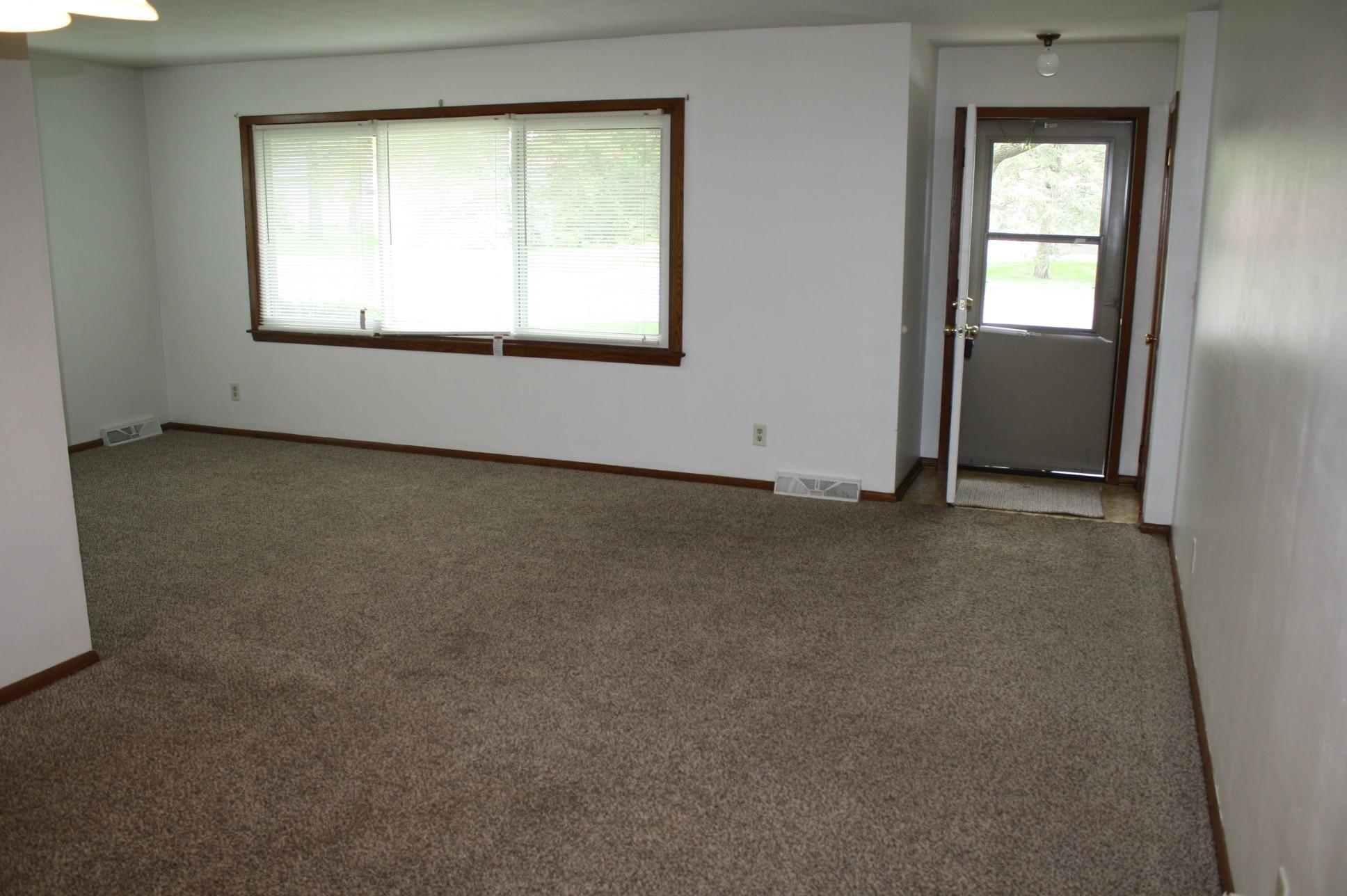 View of Residential Income at 9522 Pleasant Avenue, Bloomington MN 55420, Bloomington (11 of 42) - Mike Wilen | Minnesota Team Real Estate