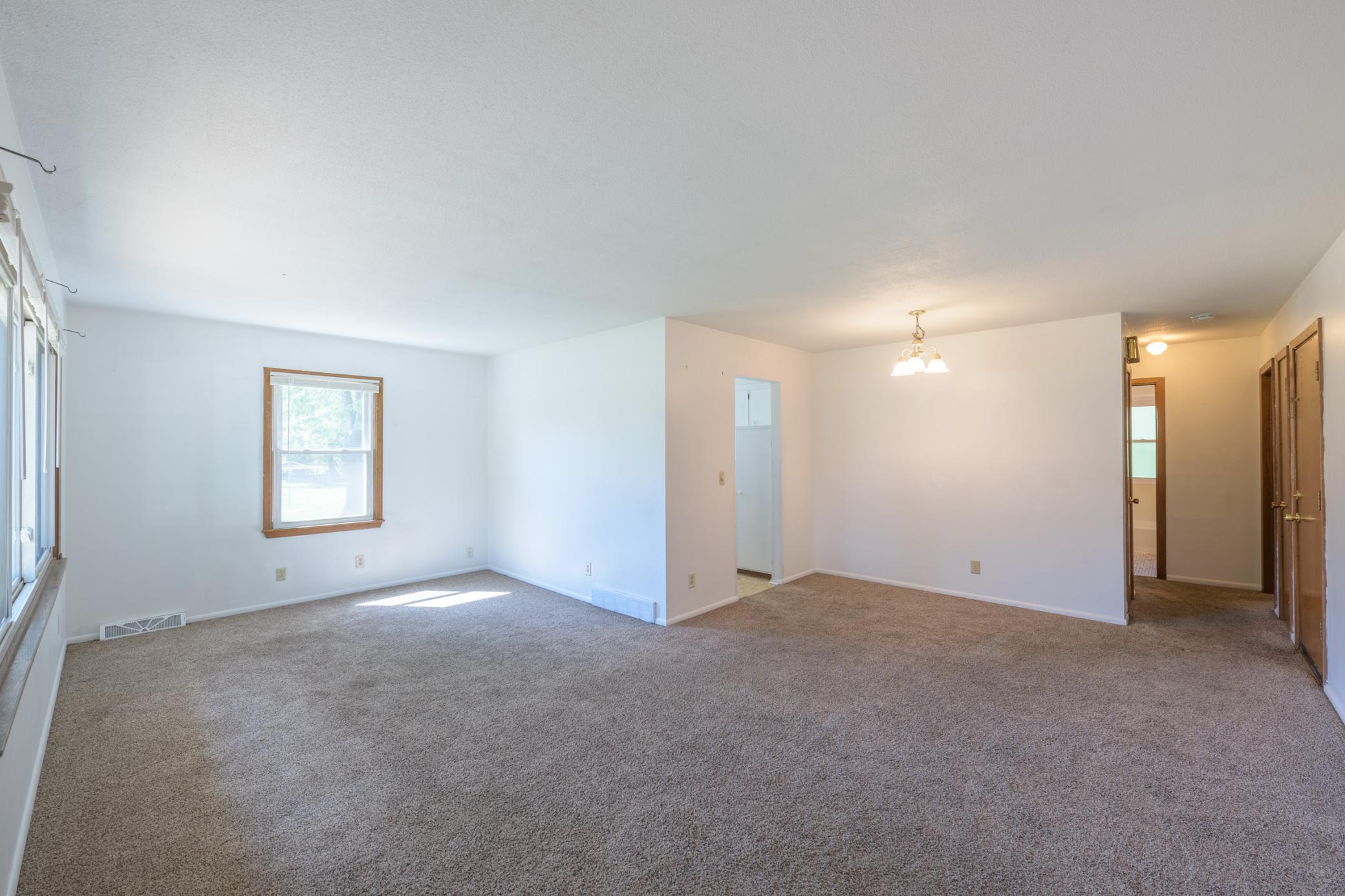 View of Residential Income at 9522 Pleasant Avenue, Bloomington MN 55420, Bloomington (7 of 42) - Mike Wilen | Minnesota Team Real Estate