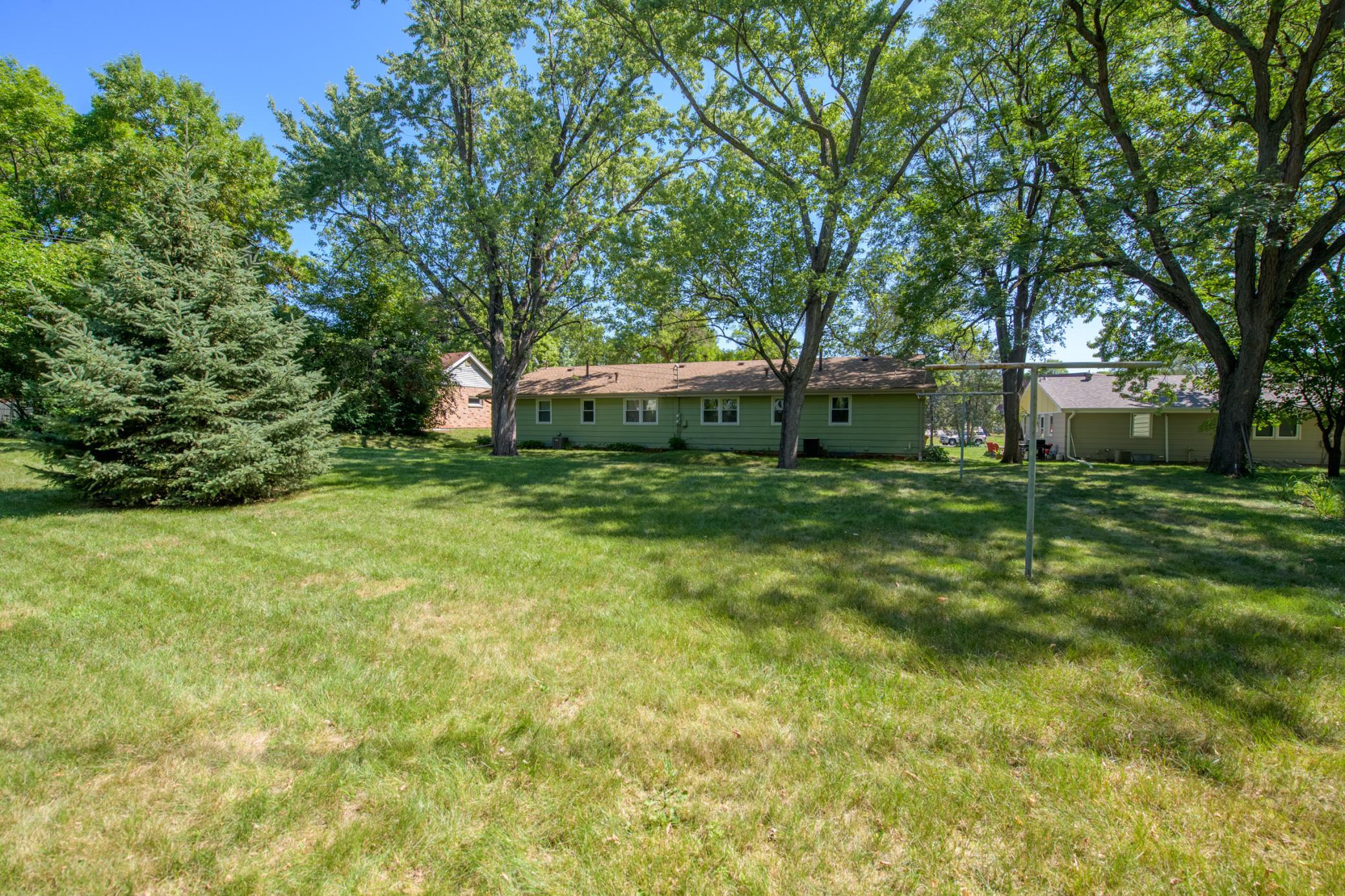 View of Residential Income at 9522 Pleasant Avenue, Bloomington MN 55420, Bloomington (39 of 42) - Mike Wilen | Minnesota Team Real Estate