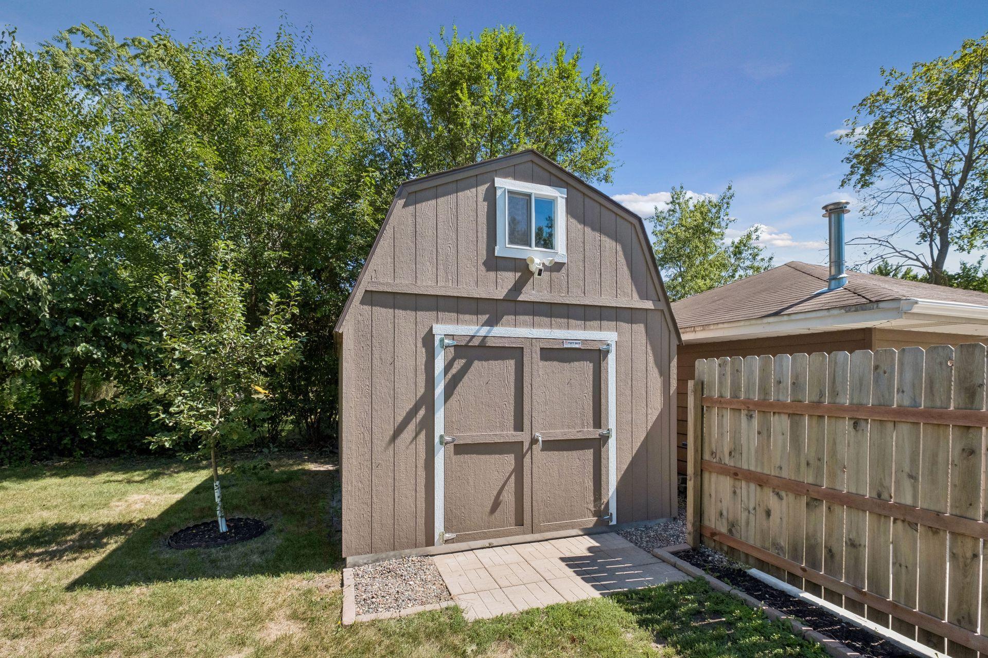 View of Residential at 2400 110th Street, Bloomington MN 55431, Bloomington (31 of 39) - Mike Wilen | Minnesota Team Real Estate