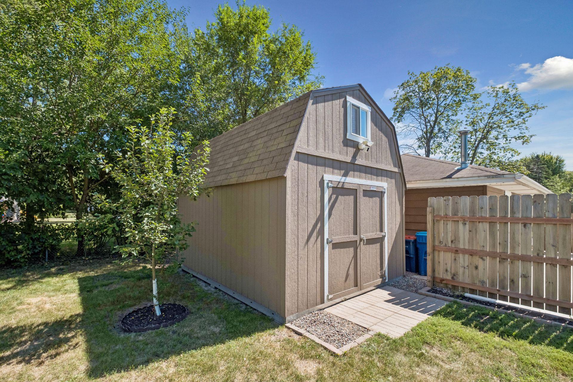 View of Residential at 2400 110th Street, Bloomington MN 55431, Bloomington (30 of 39) - Mike Wilen | Minnesota Team Real Estate