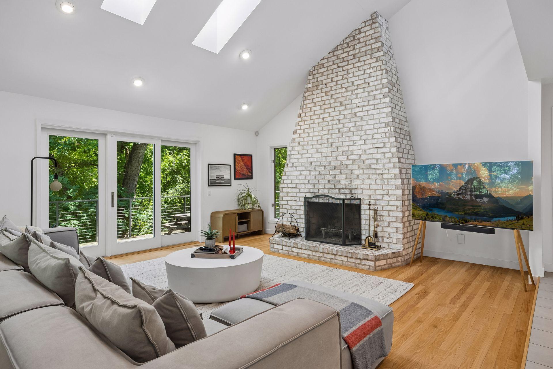 View of Residential at 13001 Brenwood Trail, Minnetonka MN 55343, Minnetonka (9 of 85) - Mike Wilen | Minnesota Team Real Estate