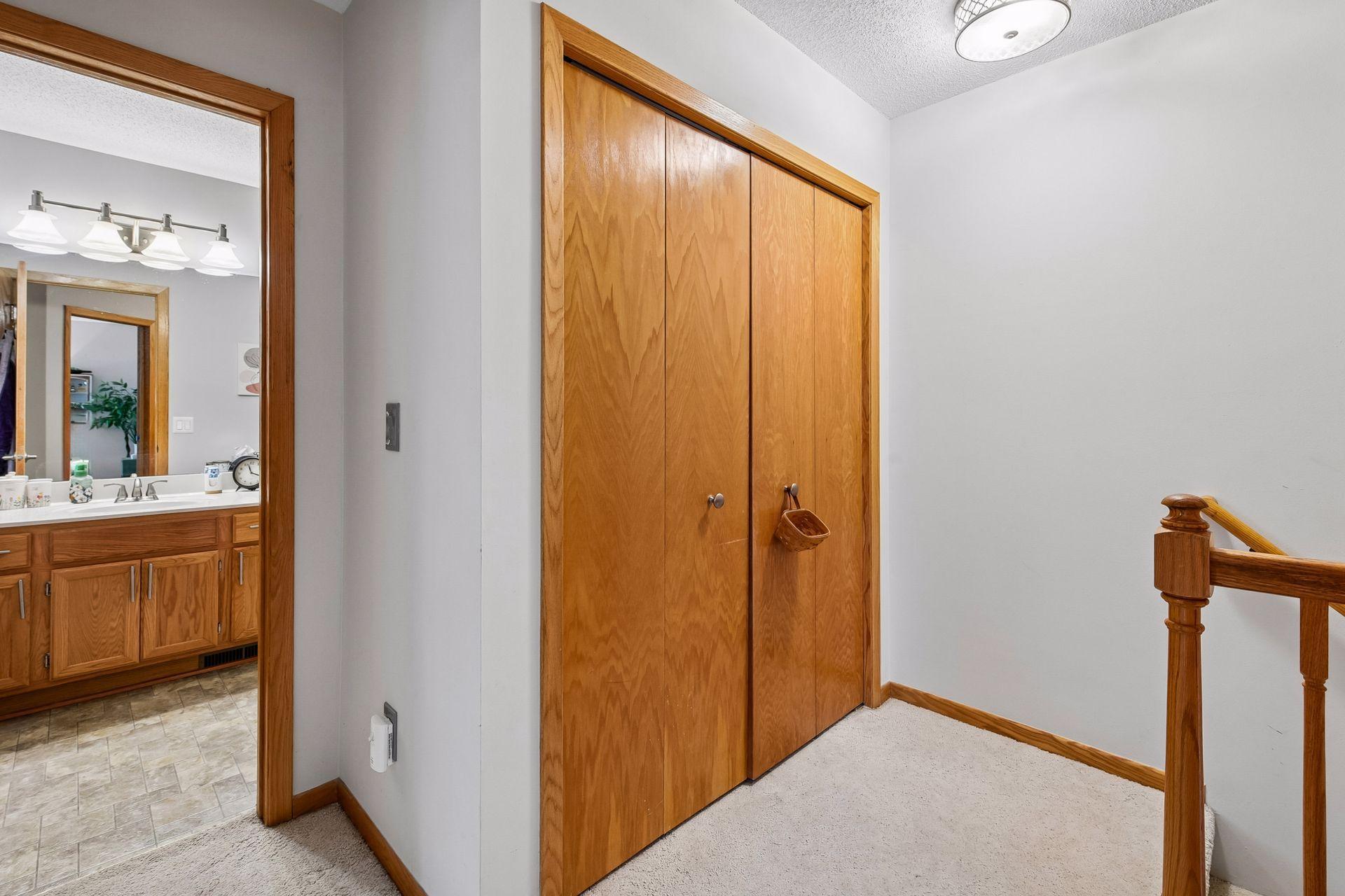 View of Residential at 18119 Settlers Way, Eden Prairie MN 55347, Eden Prairie (18 of 28) - Mike Wilen | Minnesota Team Real Estate