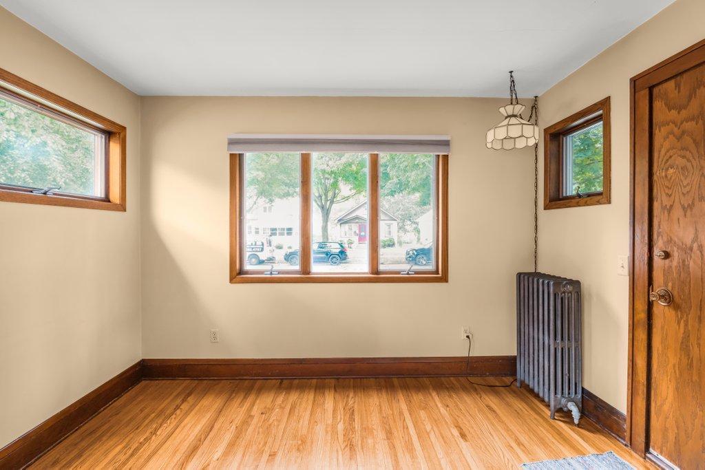 View of Residential at 2747 Garfield Street, Minneapolis MN 55418, Minneapolis (9 of 47) - Mike Wilen | Minnesota Team Real Estate