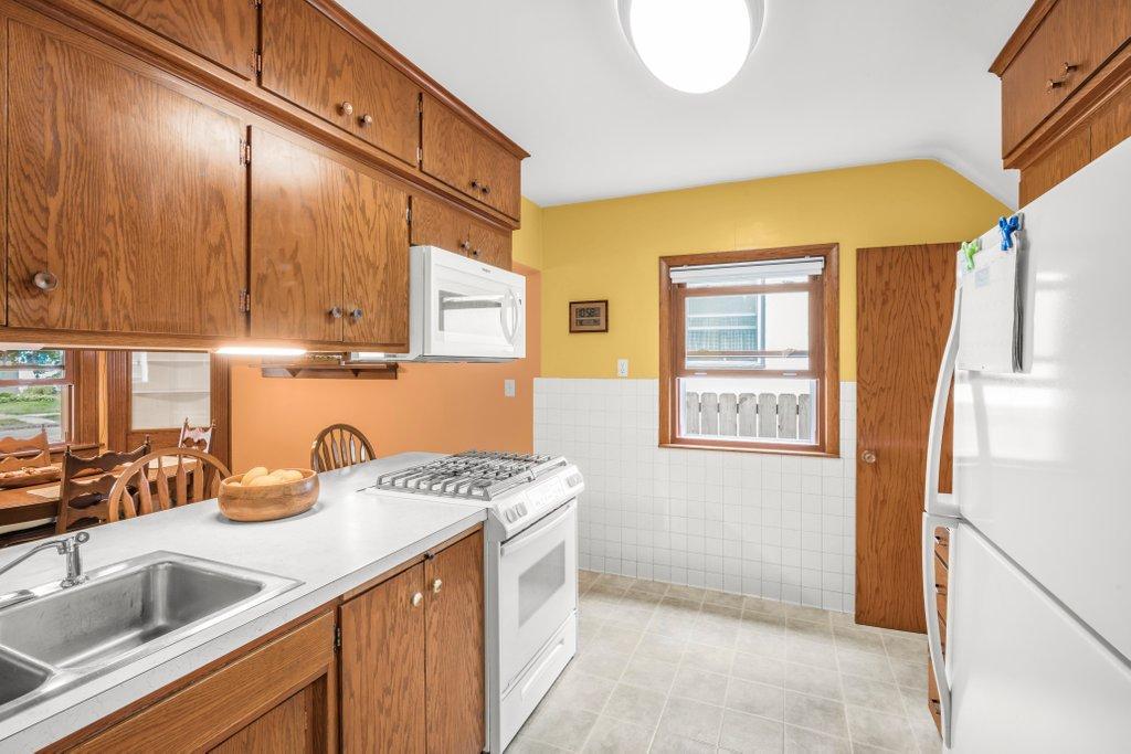 View of Residential at 2747 Garfield Street, Minneapolis MN 55418, Minneapolis (18 of 47) - Mike Wilen | Minnesota Team Real Estate