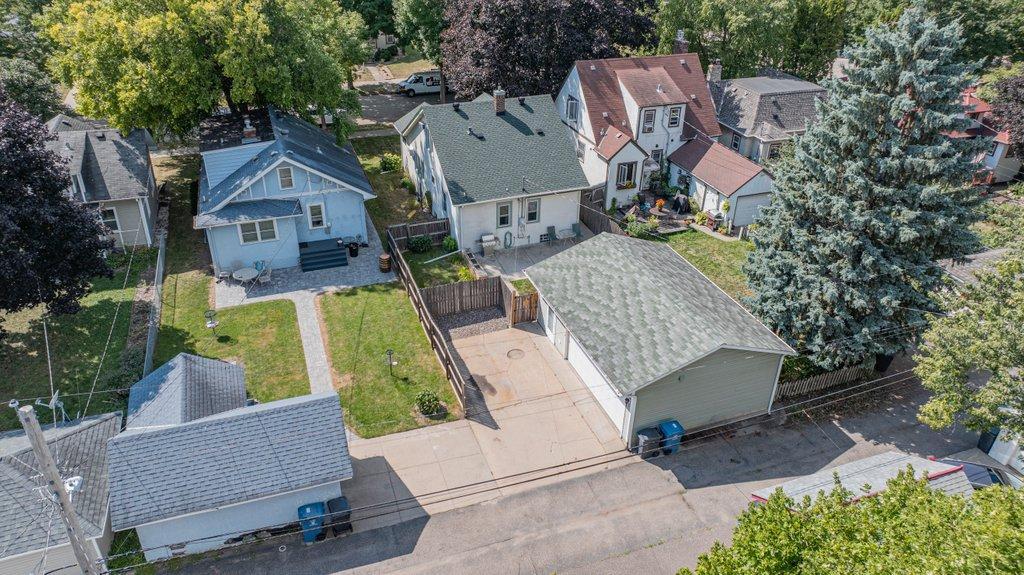 View of Residential at 2747 Garfield Street, Minneapolis MN 55418, Minneapolis (40 of 47) - Mike Wilen | Minnesota Team Real Estate