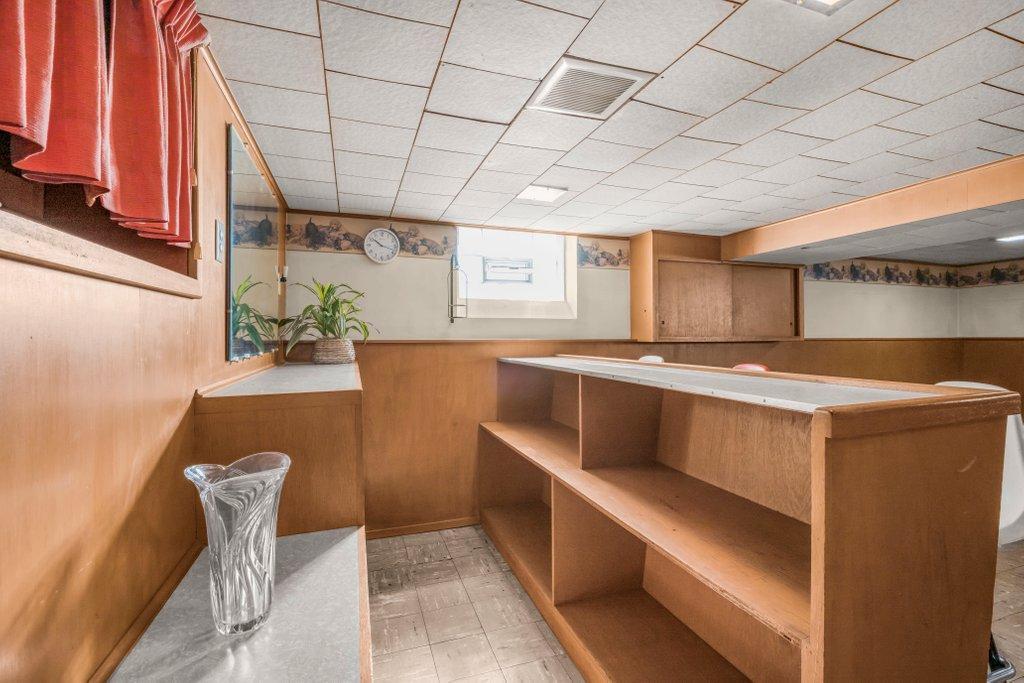 View of Residential at 2747 Garfield Street, Minneapolis MN 55418, Minneapolis (31 of 47) - Mike Wilen | Minnesota Team Real Estate