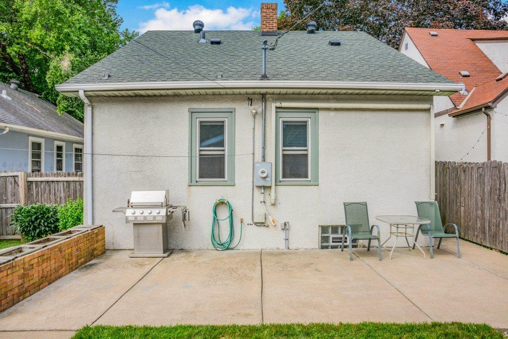 View of Residential at 2747 Garfield Street, Minneapolis MN 55418, Minneapolis (39 of 47) - Mike Wilen | Minnesota Team Real Estate