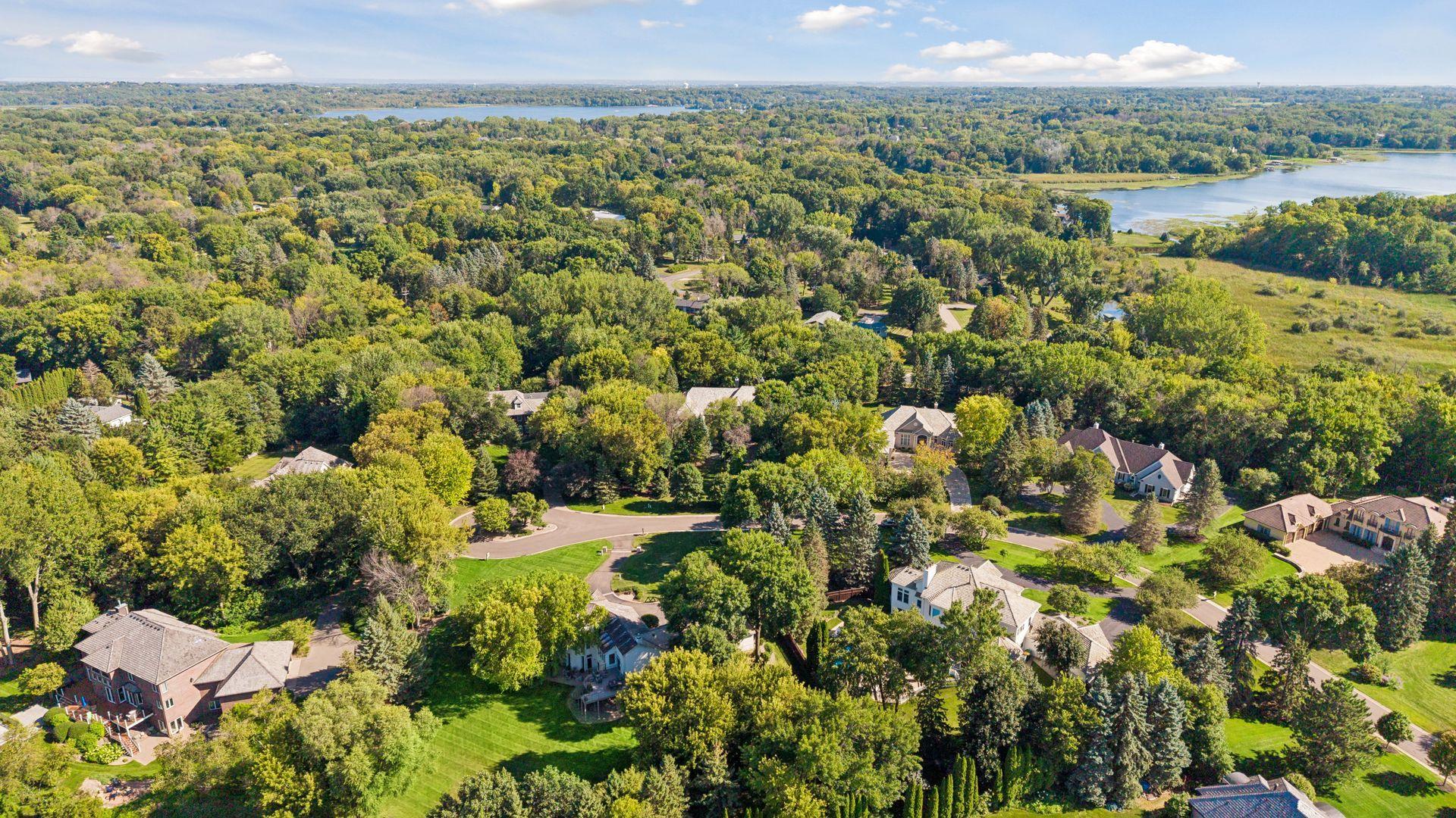 View of Residential at 5950 Boulder Bridge Lane, Excelsior MN 55331, Excelsior (9 of 64) - Mike Wilen | Minnesota Team Real Estate