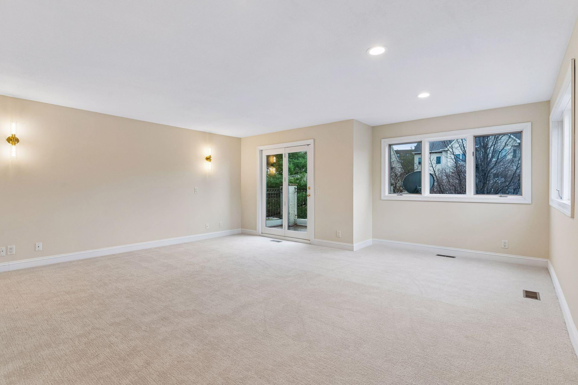 View of Residential at 406 River Street, Minneapolis MN 55401, Minneapolis (26 of 65) - Mike Wilen | Minnesota Team Real Estate