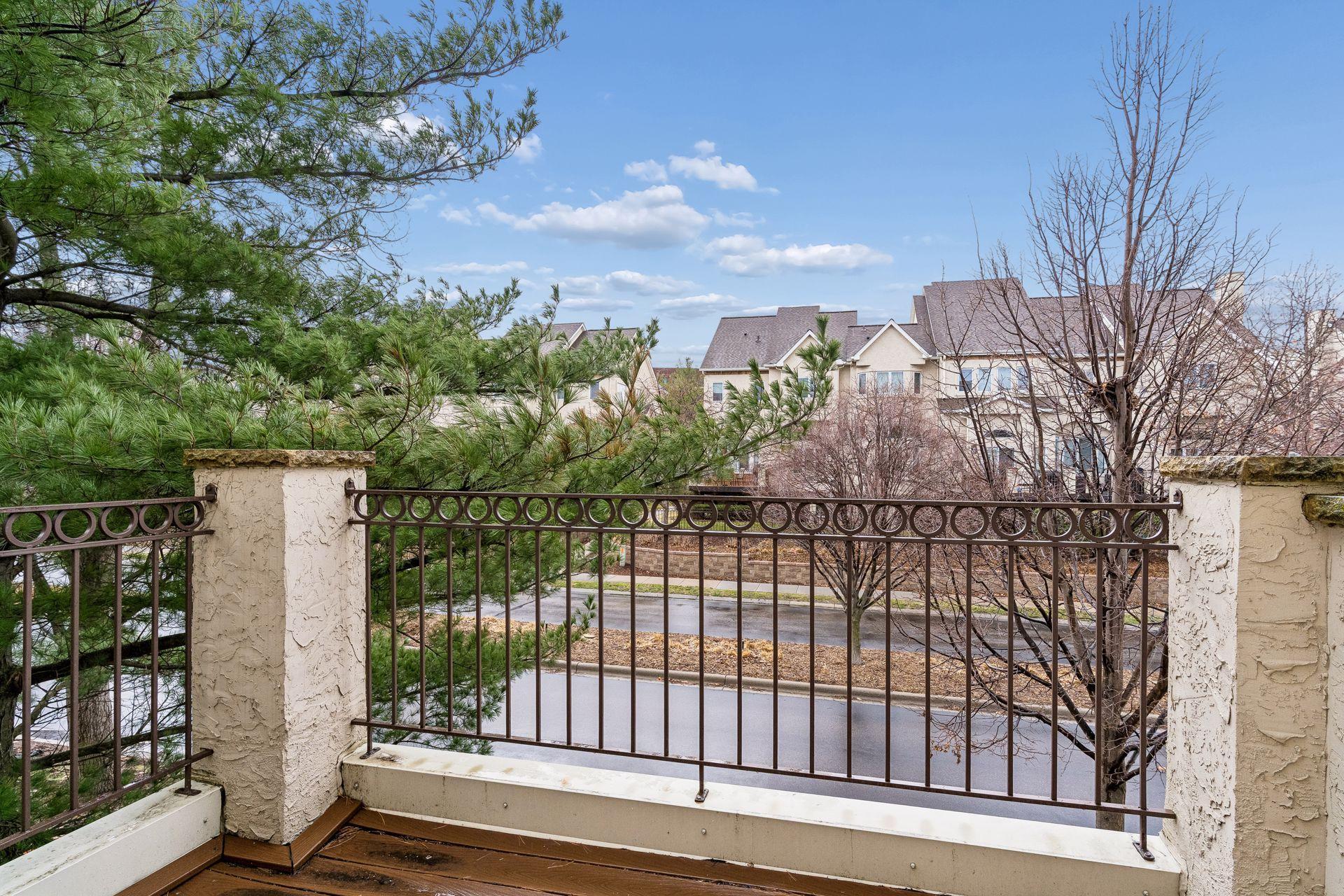 View of Residential at 406 River Street, Minneapolis MN 55401, Minneapolis (31 of 65) - Mike Wilen | Minnesota Team Real Estate