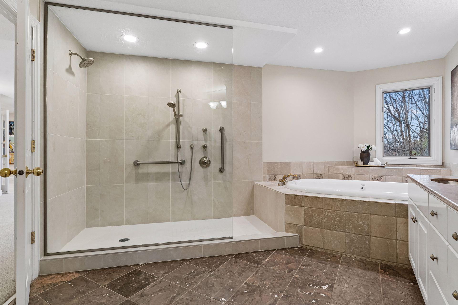 View of Residential at 406 River Street, Minneapolis MN 55401, Minneapolis (41 of 65) - Mike Wilen | Minnesota Team Real Estate