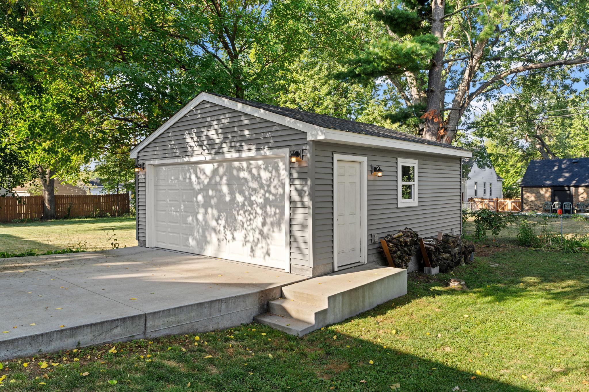 View of Residential at 6732 3rd Avenue, Richfield MN 55423, Richfield (8 of 21) - Mike Wilen | Minnesota Team Real Estate