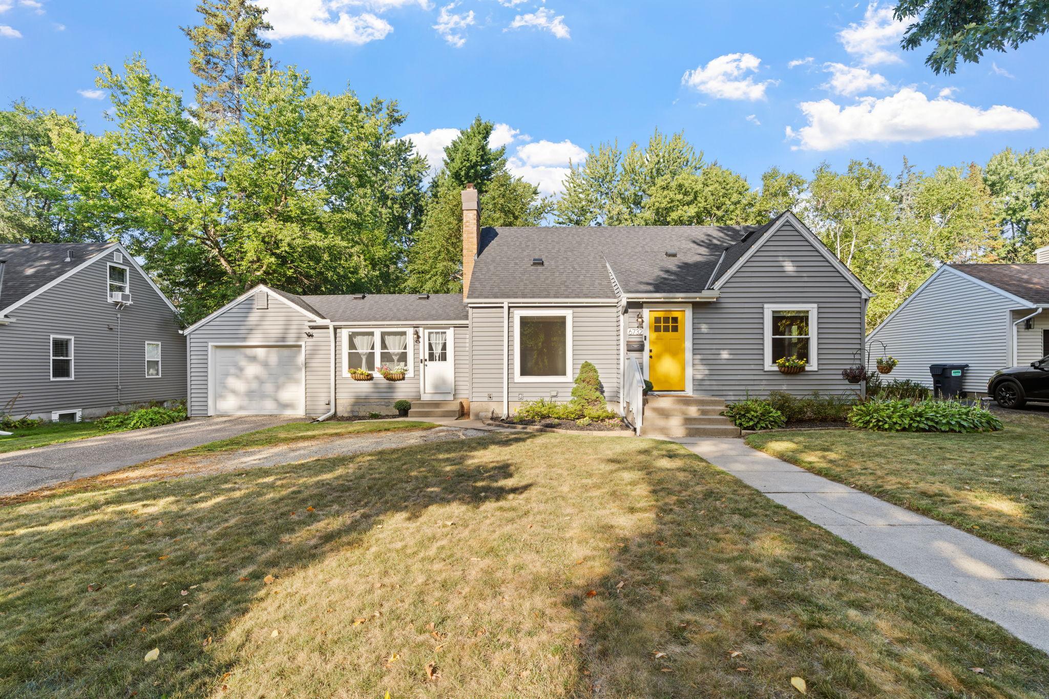 View of Residential at 6732 3rd Avenue, Richfield MN 55423, Richfield (5 of 21) - Mike Wilen | Minnesota Team Real Estate