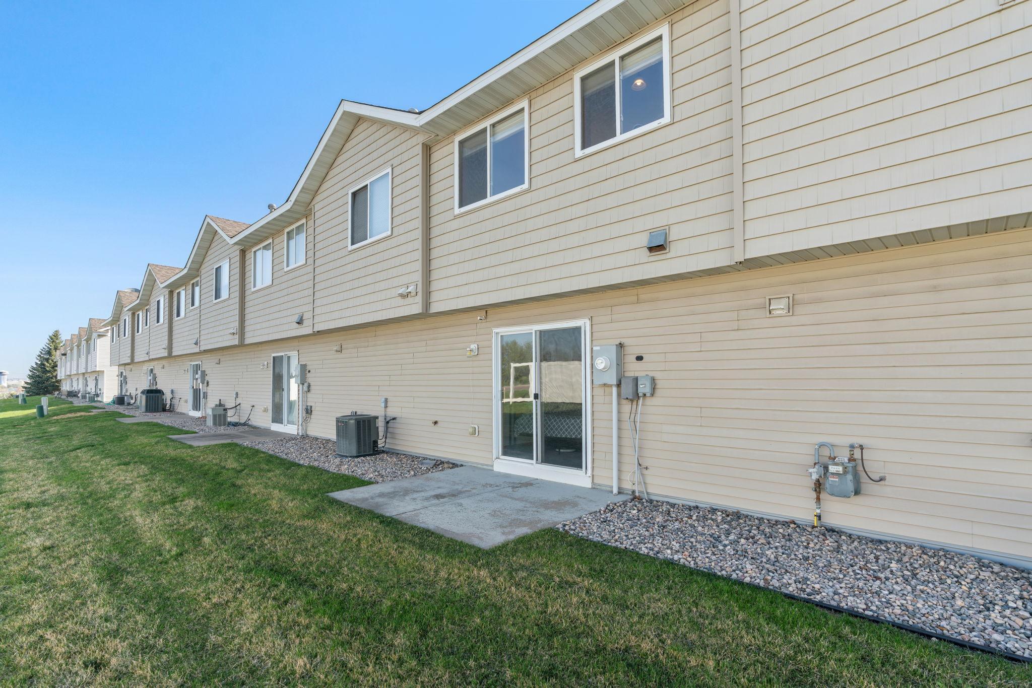 View of Residential at 4052 Blakewood Drive, Shakopee MN 55379, Shakopee (32 of 37) - Mike Wilen | Minnesota Team Real Estate