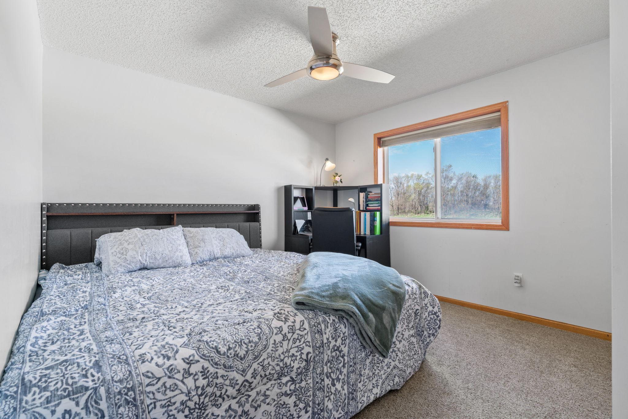 View of Residential at 4052 Blakewood Drive, Shakopee MN 55379, Shakopee (17 of 37) - Mike Wilen | Minnesota Team Real Estate