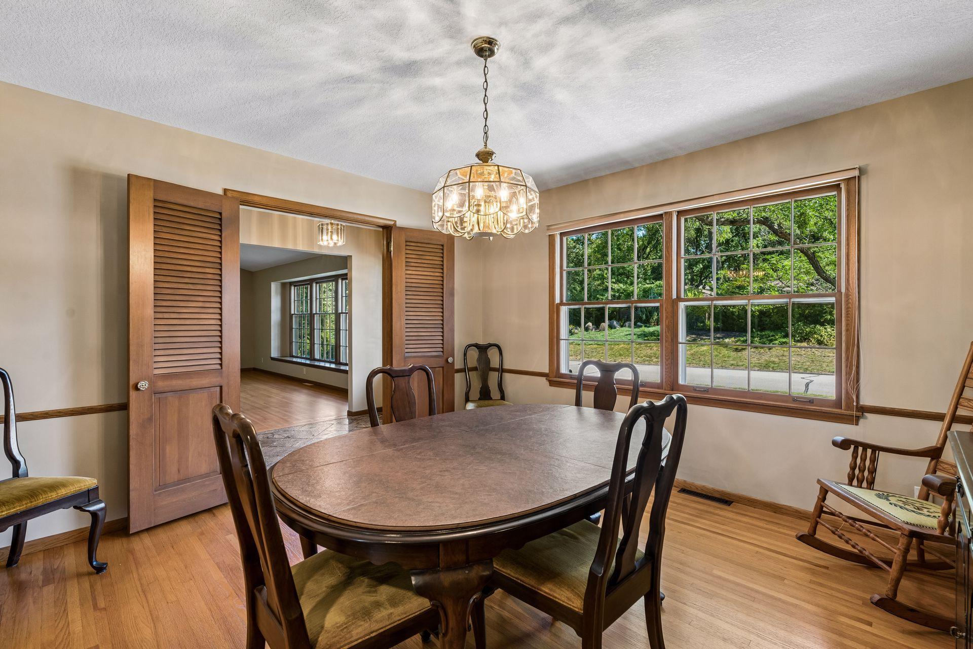 View of Residential at 14211 Lennell Drive, Minnetonka MN 55345, Minnetonka (13 of 42) - Mike Wilen | Minnesota Team Real Estate