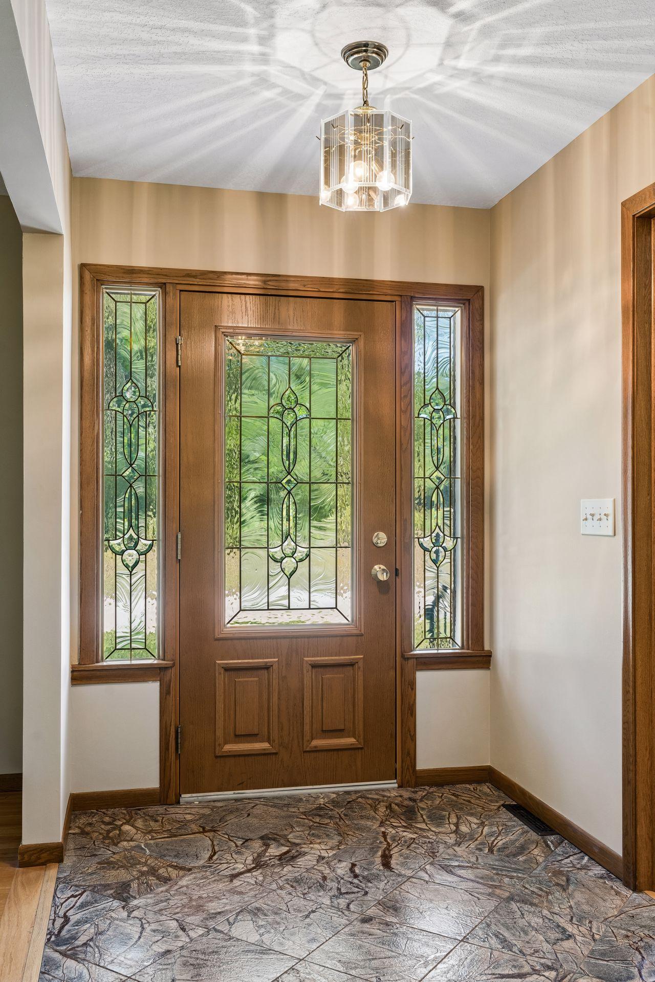 View of Residential at 14211 Lennell Drive, Minnetonka MN 55345, Minnetonka (6 of 42) - Mike Wilen | Minnesota Team Real Estate