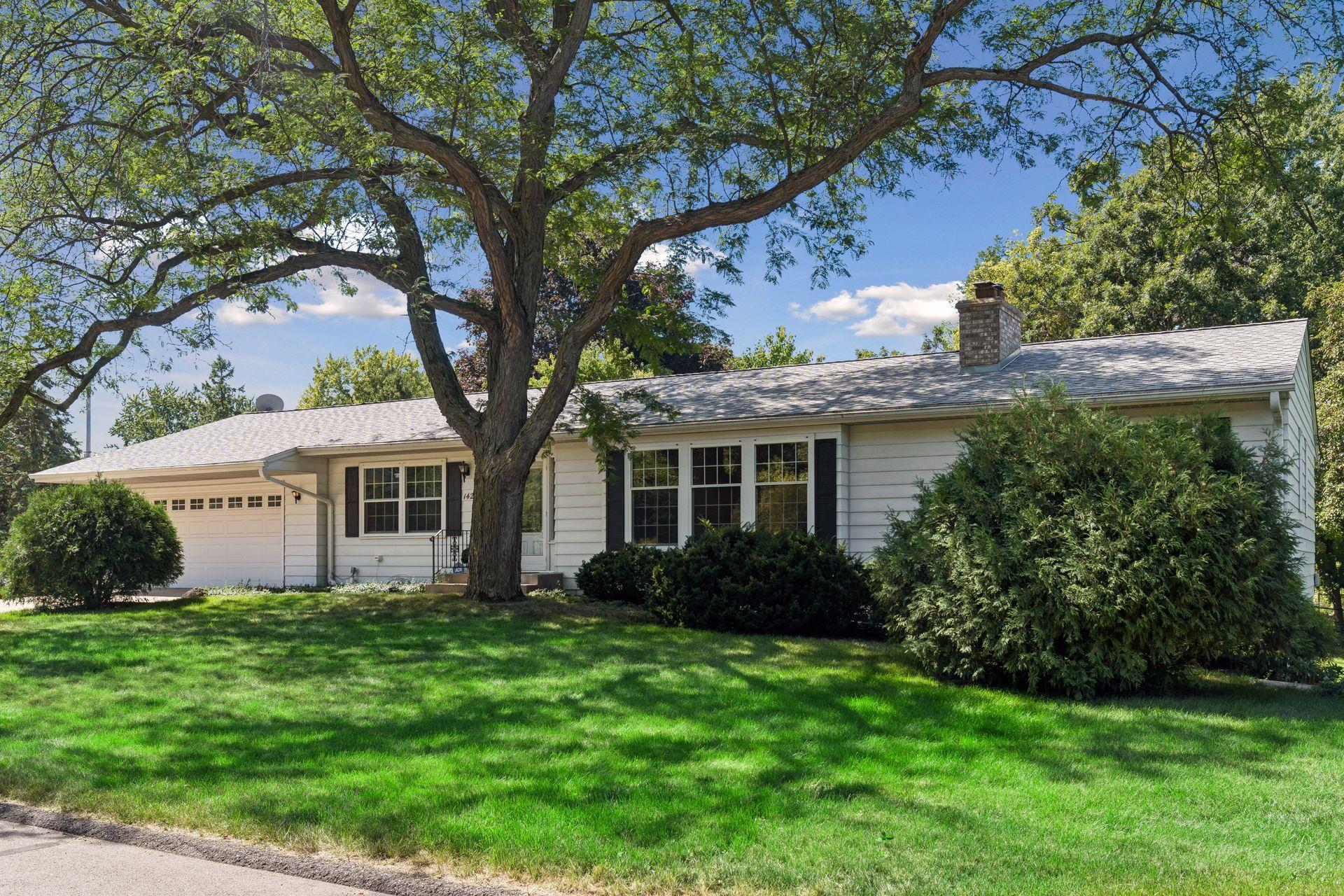 View of Single Family at 14211 Lennell Drive, Minnetonka - Mike Wilen | Minnesota Team Real Estate
