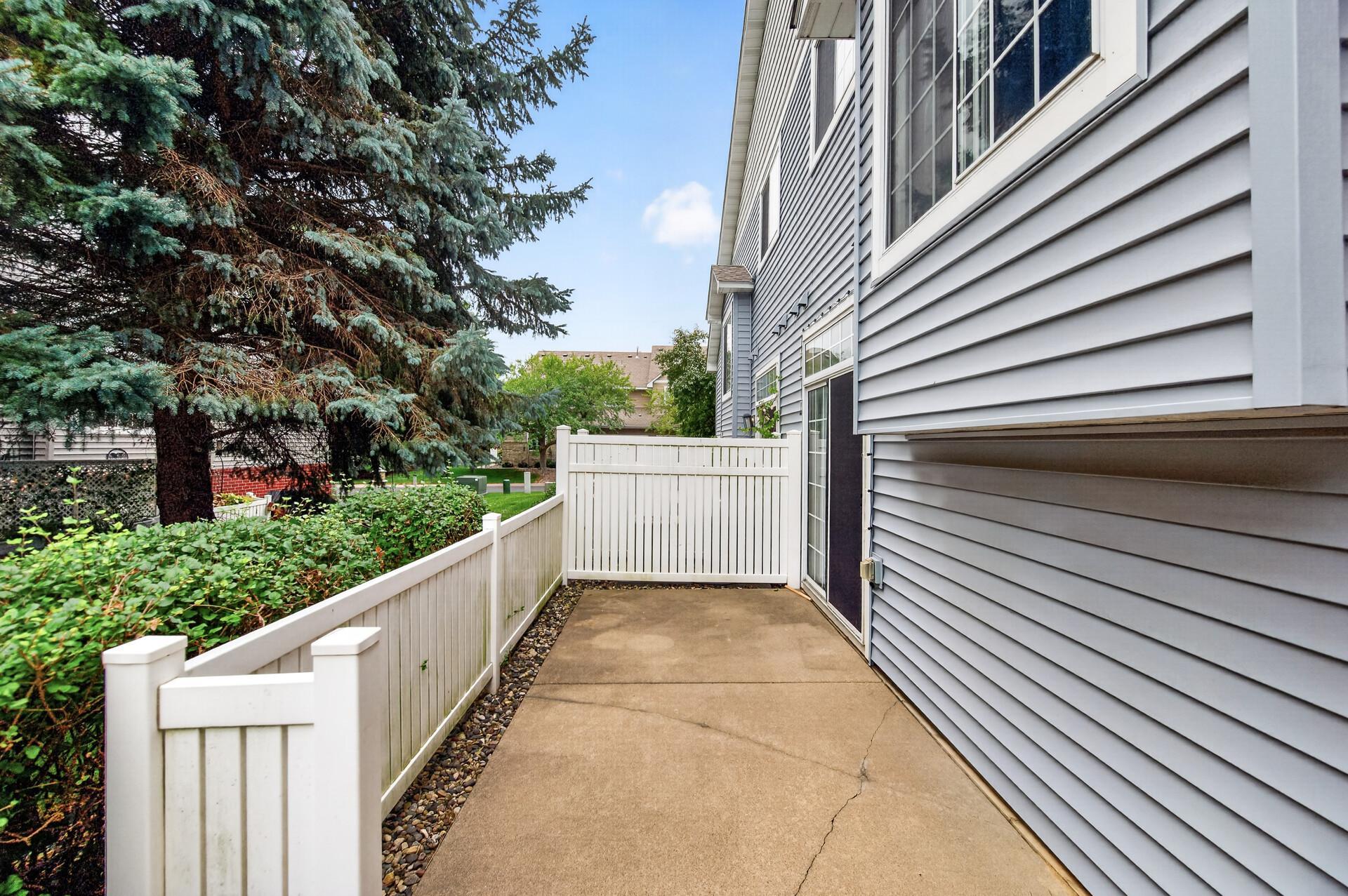 View of Residential at 14098 Plymouth Avenue #56, Burnsville MN 55337, Burnsville (33 of 60) - Mike Wilen | Minnesota Team Real Estate