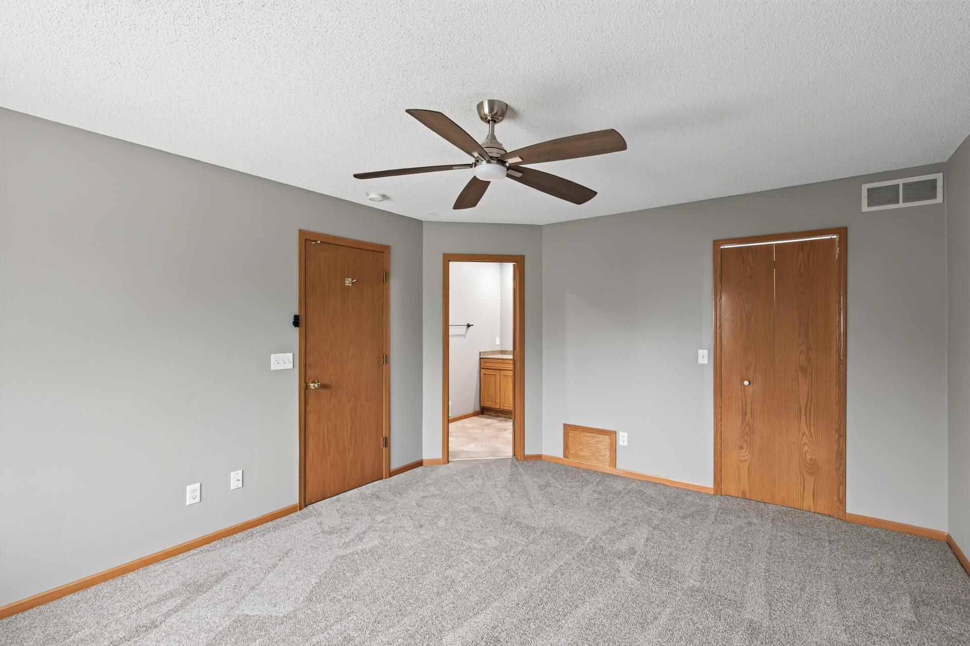 View of Residential at 14098 Plymouth Avenue #56, Burnsville MN 55337, Burnsville (26 of 60) - Mike Wilen | Minnesota Team Real Estate