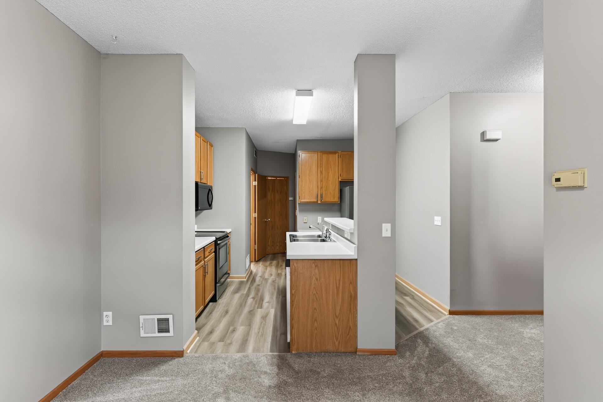 View of Residential at 14098 Plymouth Avenue #56, Burnsville MN 55337, Burnsville (15 of 60) - Mike Wilen | Minnesota Team Real Estate