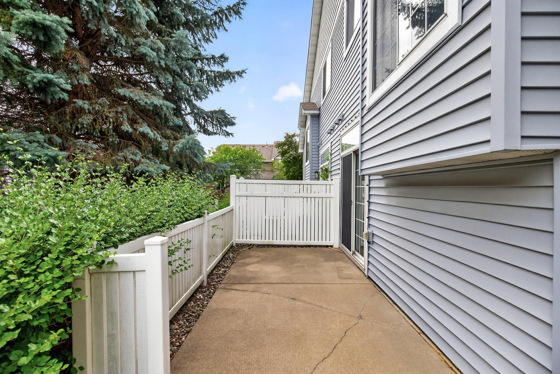 View of Residential at 14098 Plymouth Avenue #56, Burnsville MN 55337, Burnsville (5 of 60) - Mike Wilen | Minnesota Team Real Estate