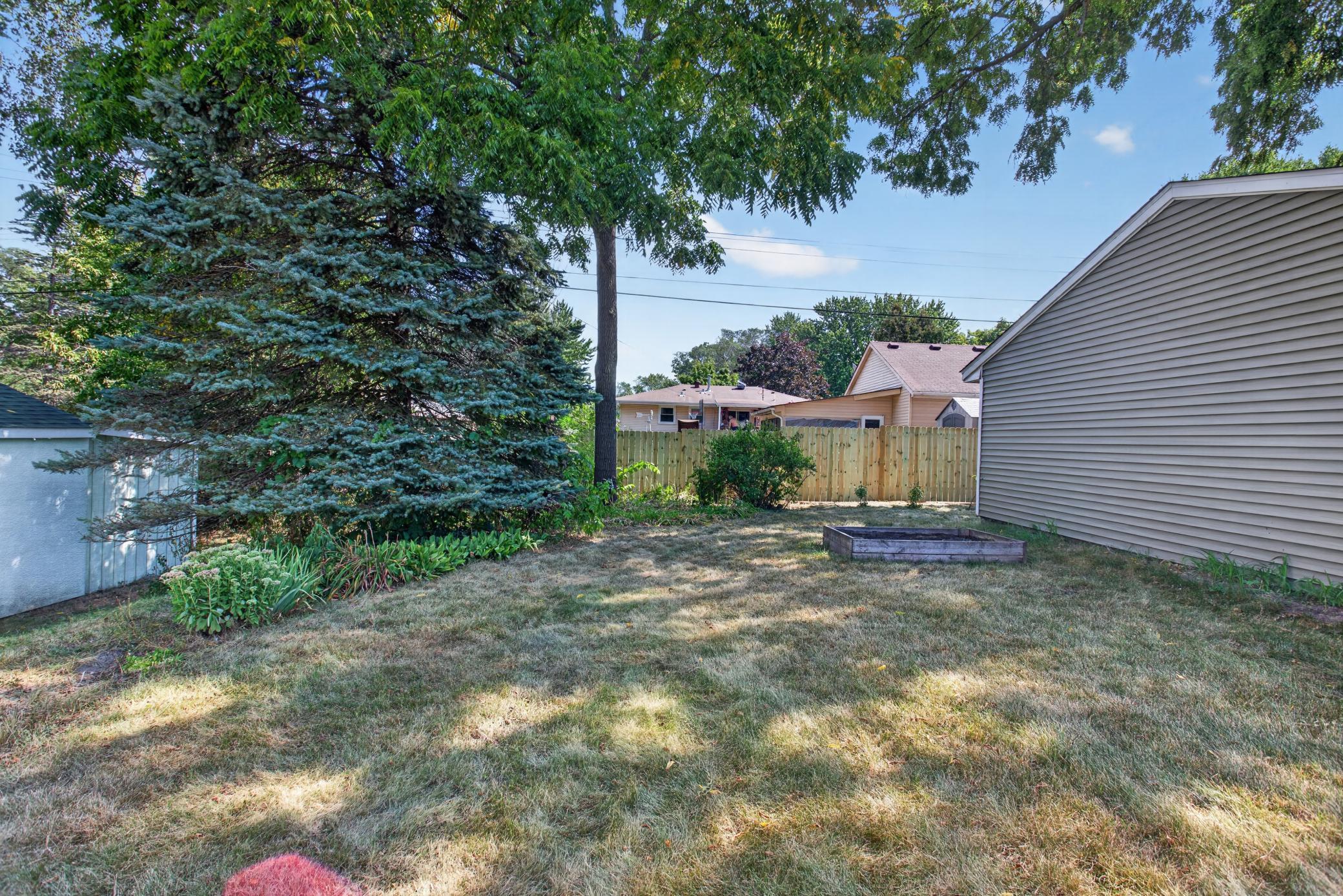 View of Residential at 597 Meadow Lane, Woodbury MN 55125, Woodbury (32 of 38) - Mike Wilen | Minnesota Team Real Estate